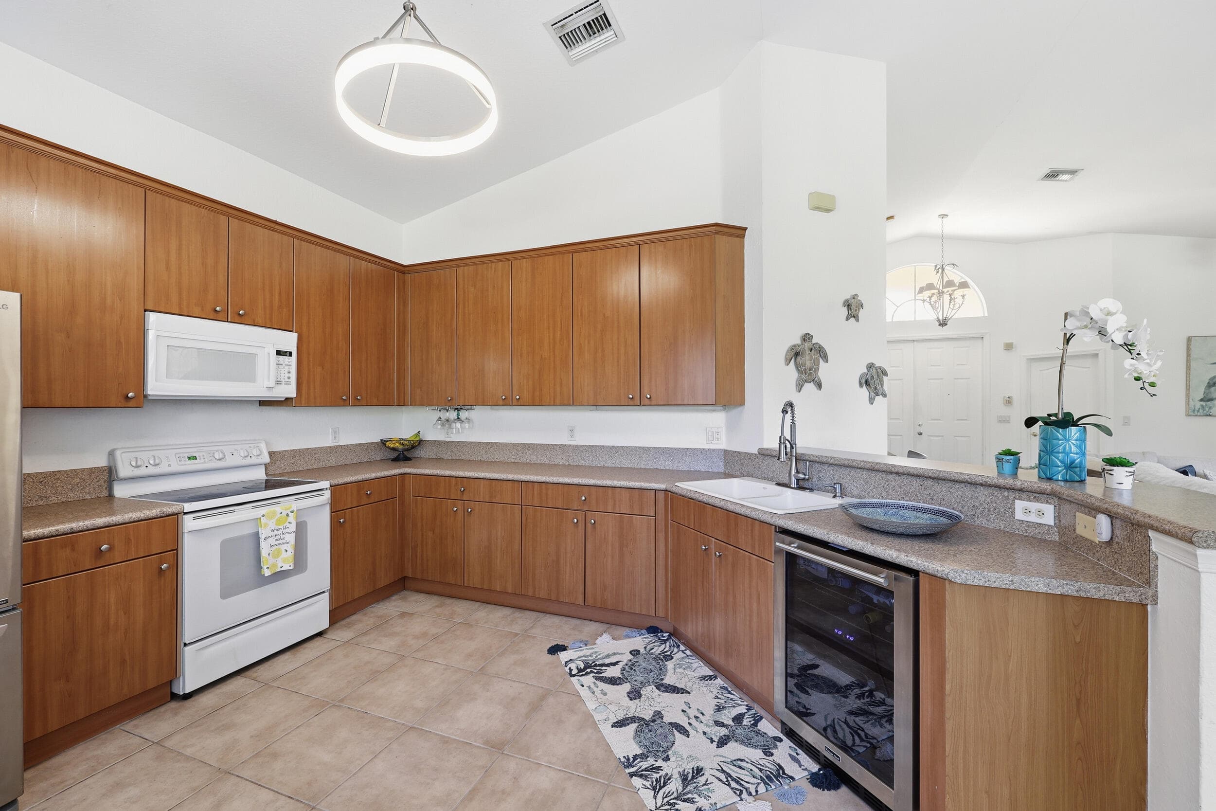 5427 Place Lake Drive, Fort Pierce, FL 34951 — photo 5 of 31