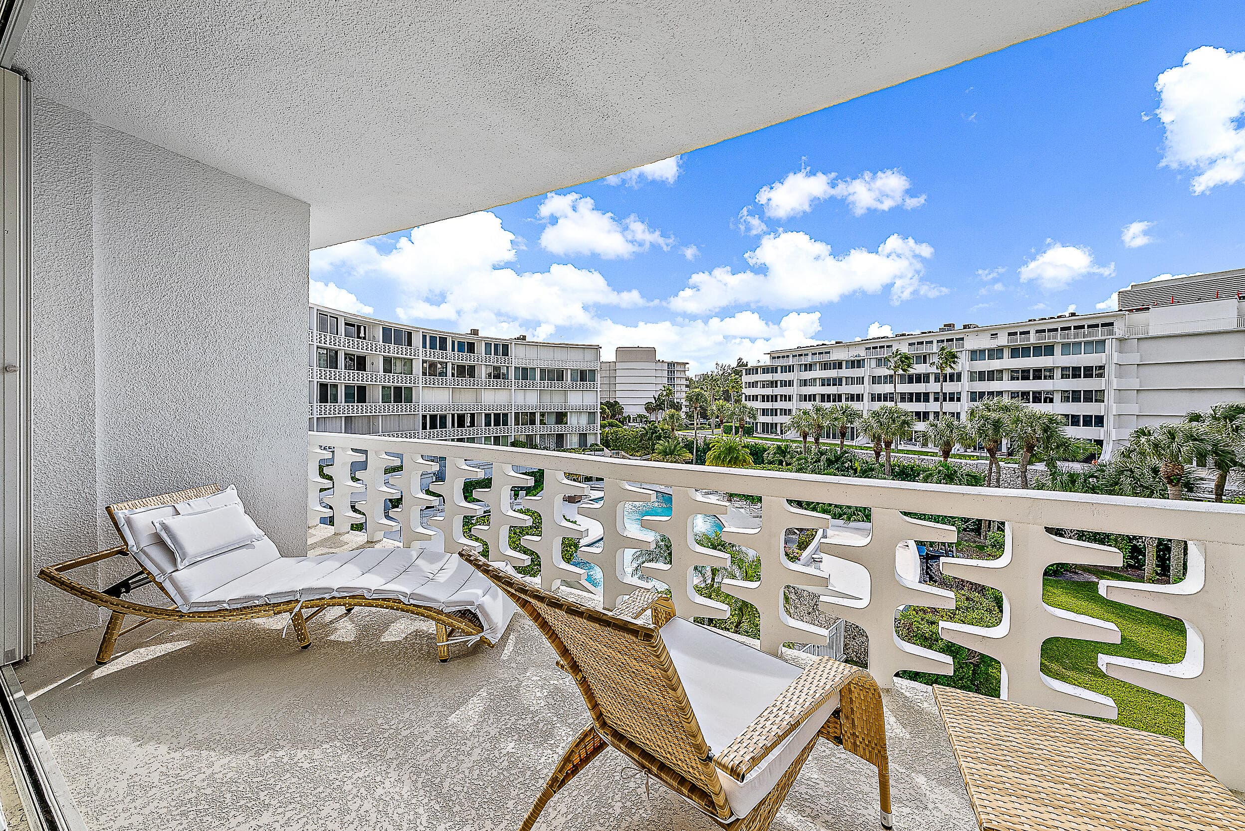 2760 S Ocean Boulevard 310, Palm Beach, FL 33480 — photo 16 of 29