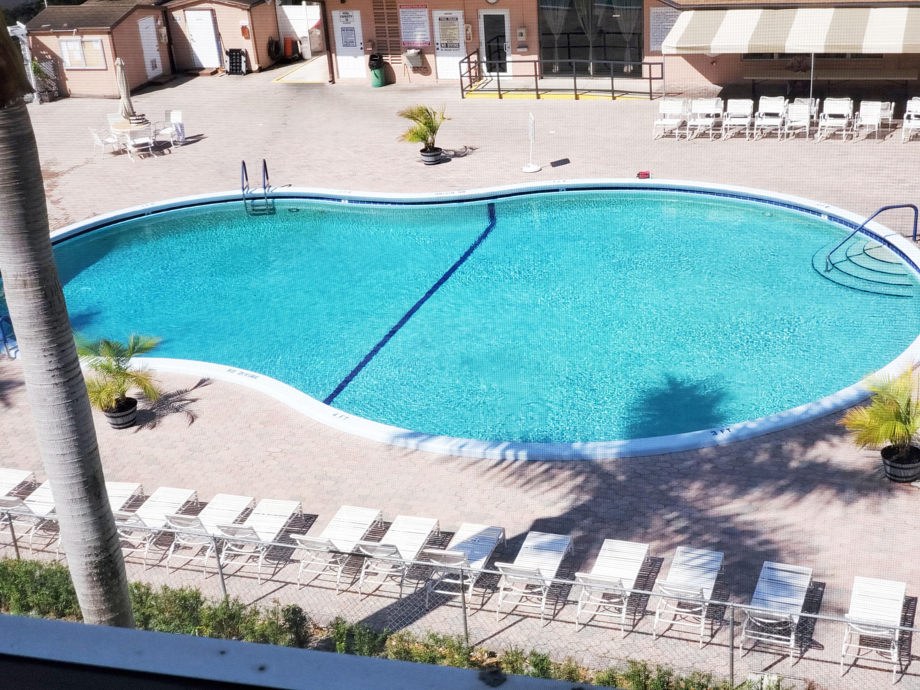 2811 Somerset Drive 404, Lauderdale Lakes, FL 33311 — photo 23 of 24