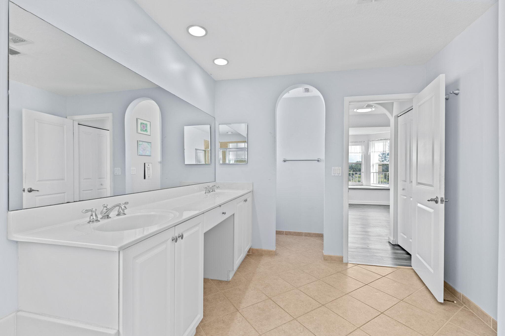 11704 SW Bennington Circle, Port St. Lucie, FL 34987 — photo 15 of 37