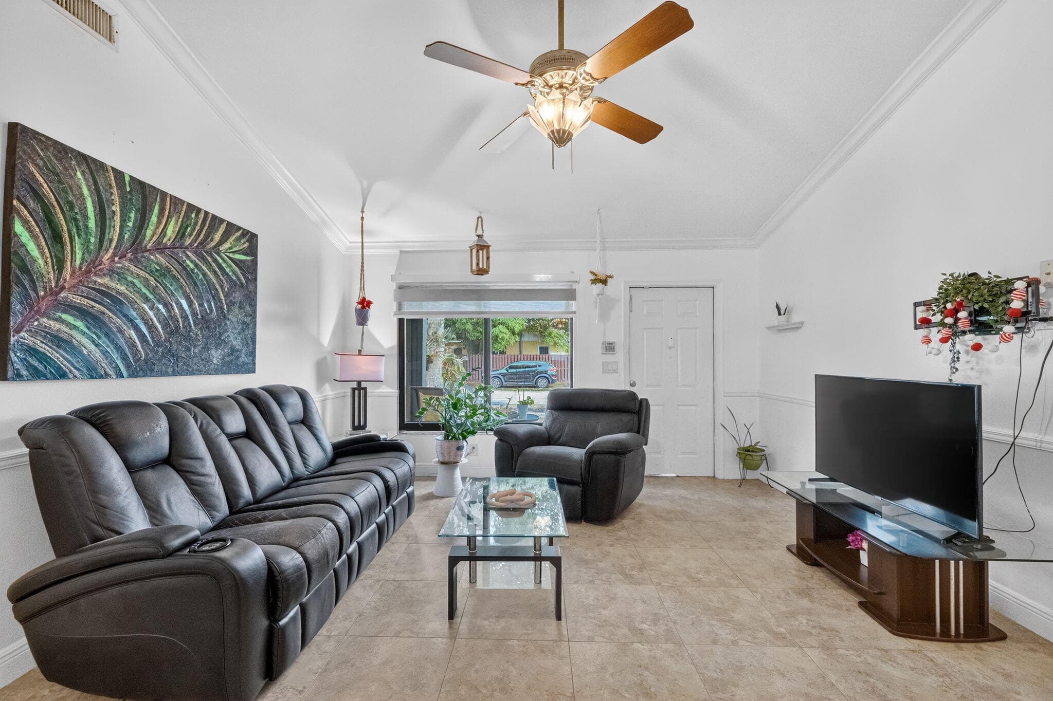 1236 SW 75th Avenue, North Lauderdale, FL 33068 — photo 3 of 22