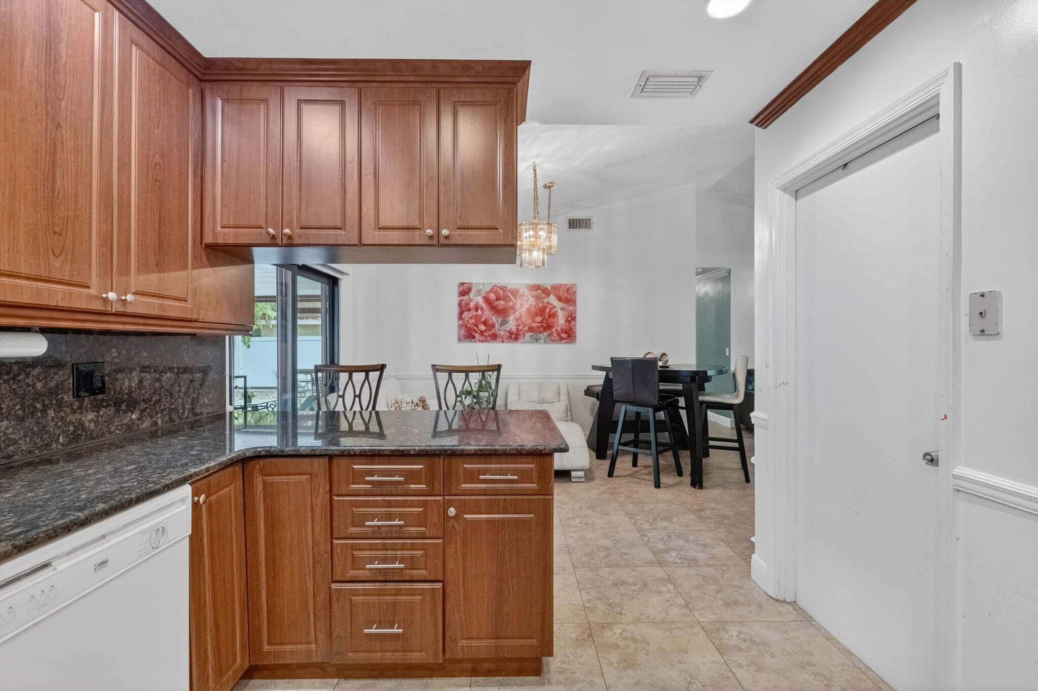 1236 SW 75th Avenue, North Lauderdale, FL 33068 — photo 10 of 22