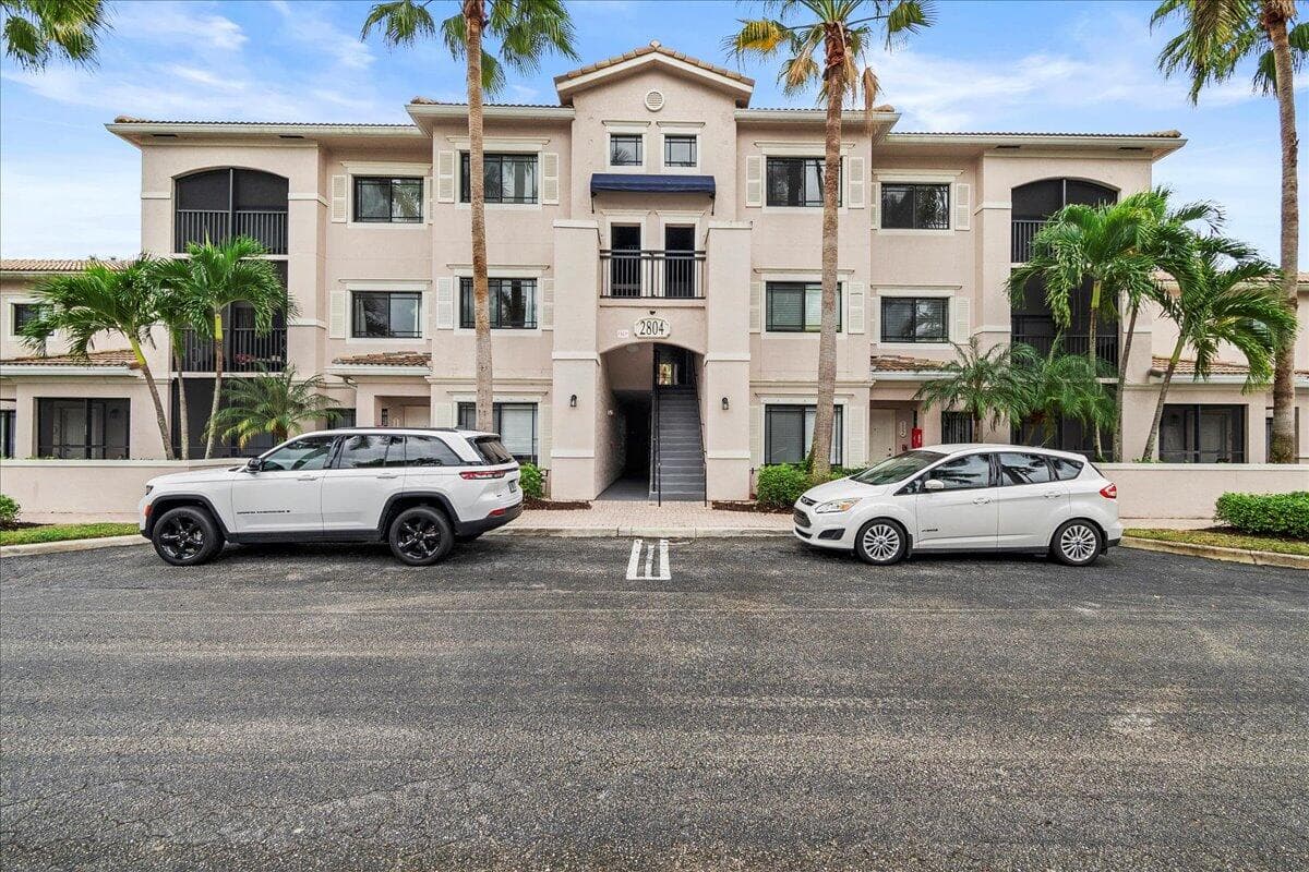 2804 Sarento Place 303, Palm Beach Gardens, FL 33410 — photo 1 of 51