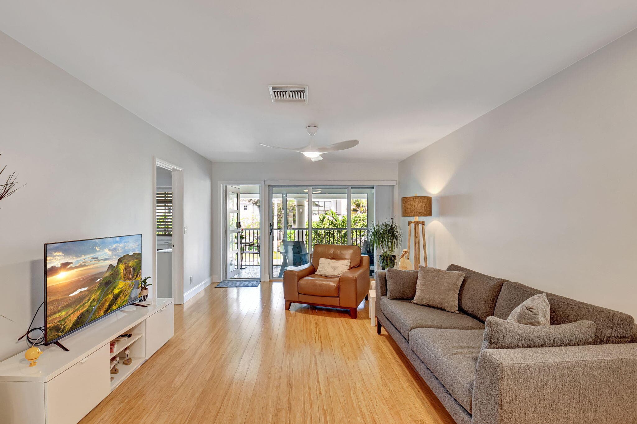 201 Venetian Drive 4, Delray Beach, FL 33483 — photo 12 of 48