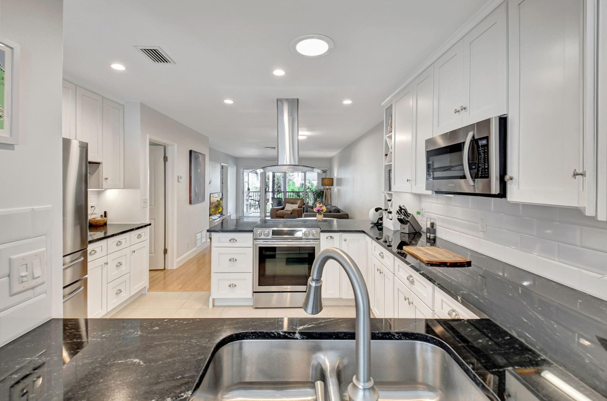 201 Venetian Drive 4, Delray Beach, FL 33483 — photo 21 of 48