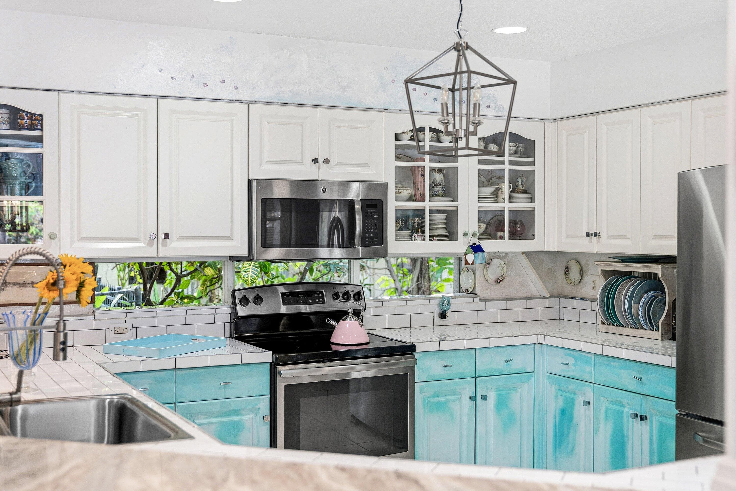 800 Lagoon Lane, Lantana, FL 33462 — photo 12 of 24