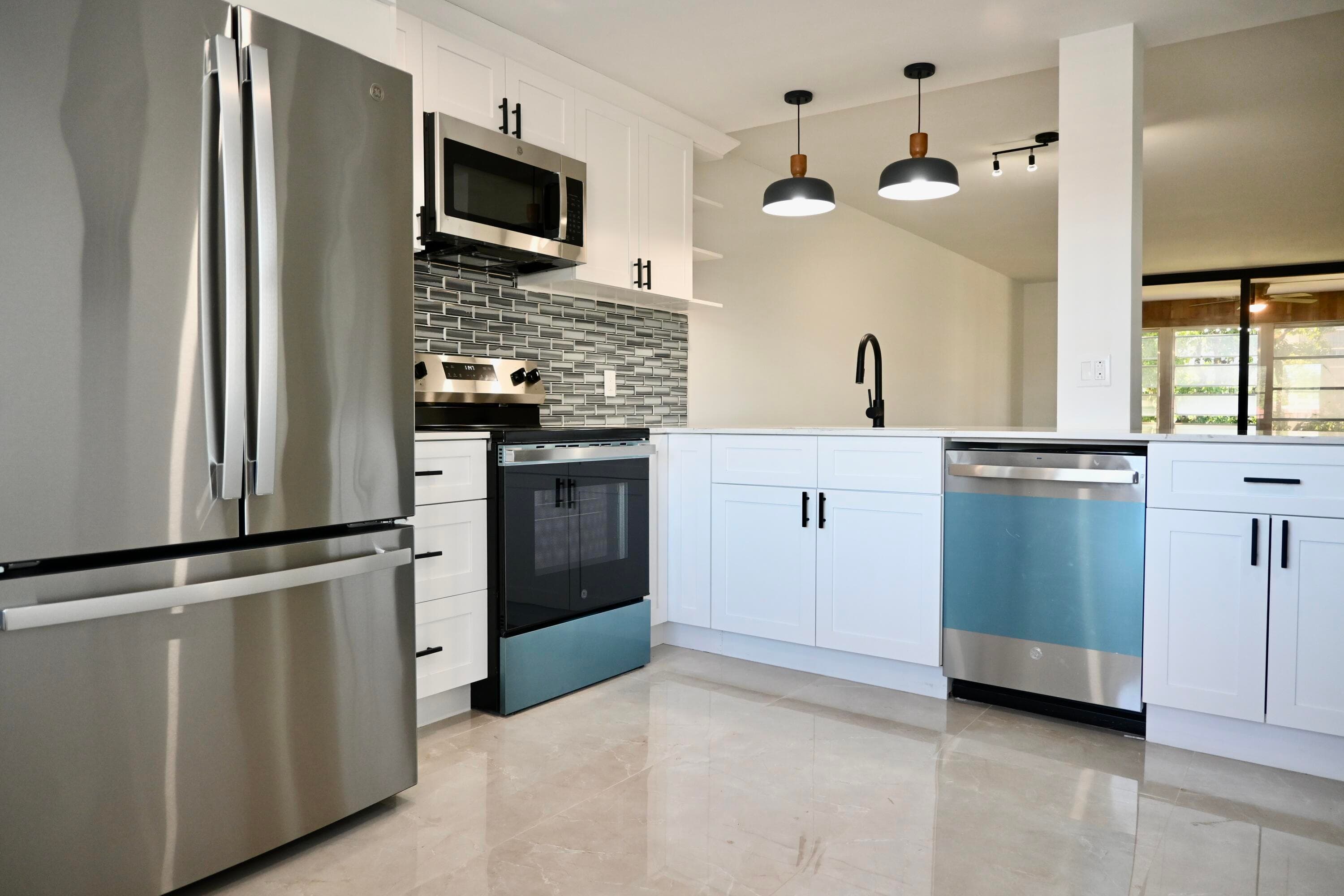 6675 S Oriole Boulevard 3060, Delray Beach, FL 33446 — photo 1 of 12