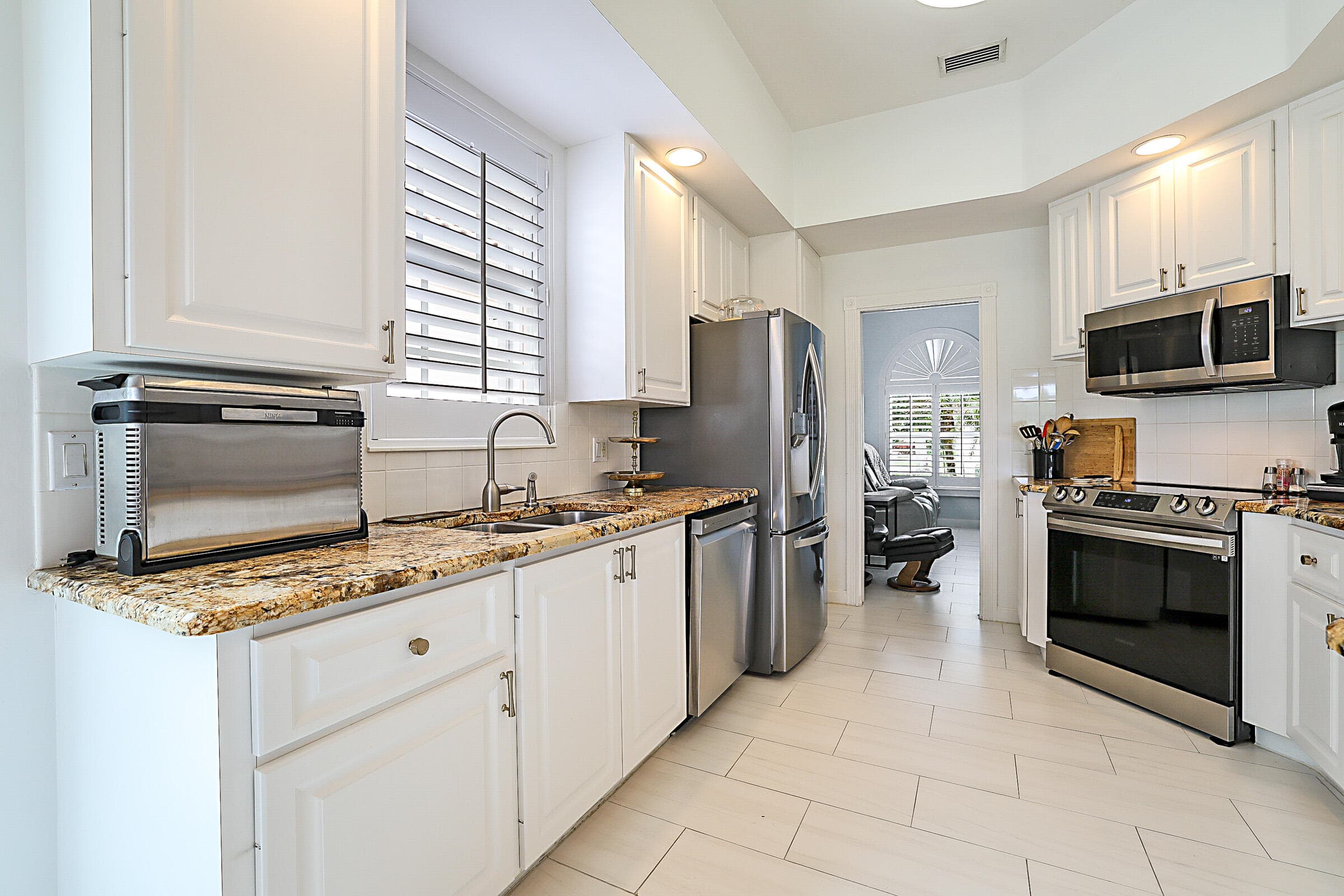 9520 SW Wedgewood Lane, Stuart, FL 34997 — photo 15 of 53