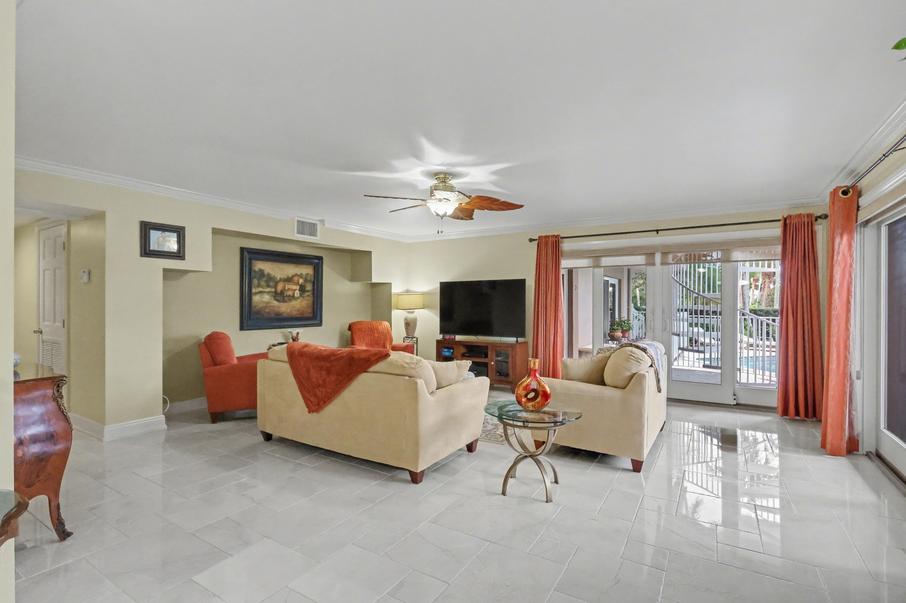129 S Golfview Road 2, Lake Worth Beach, FL 33460 — photo 9 of 34