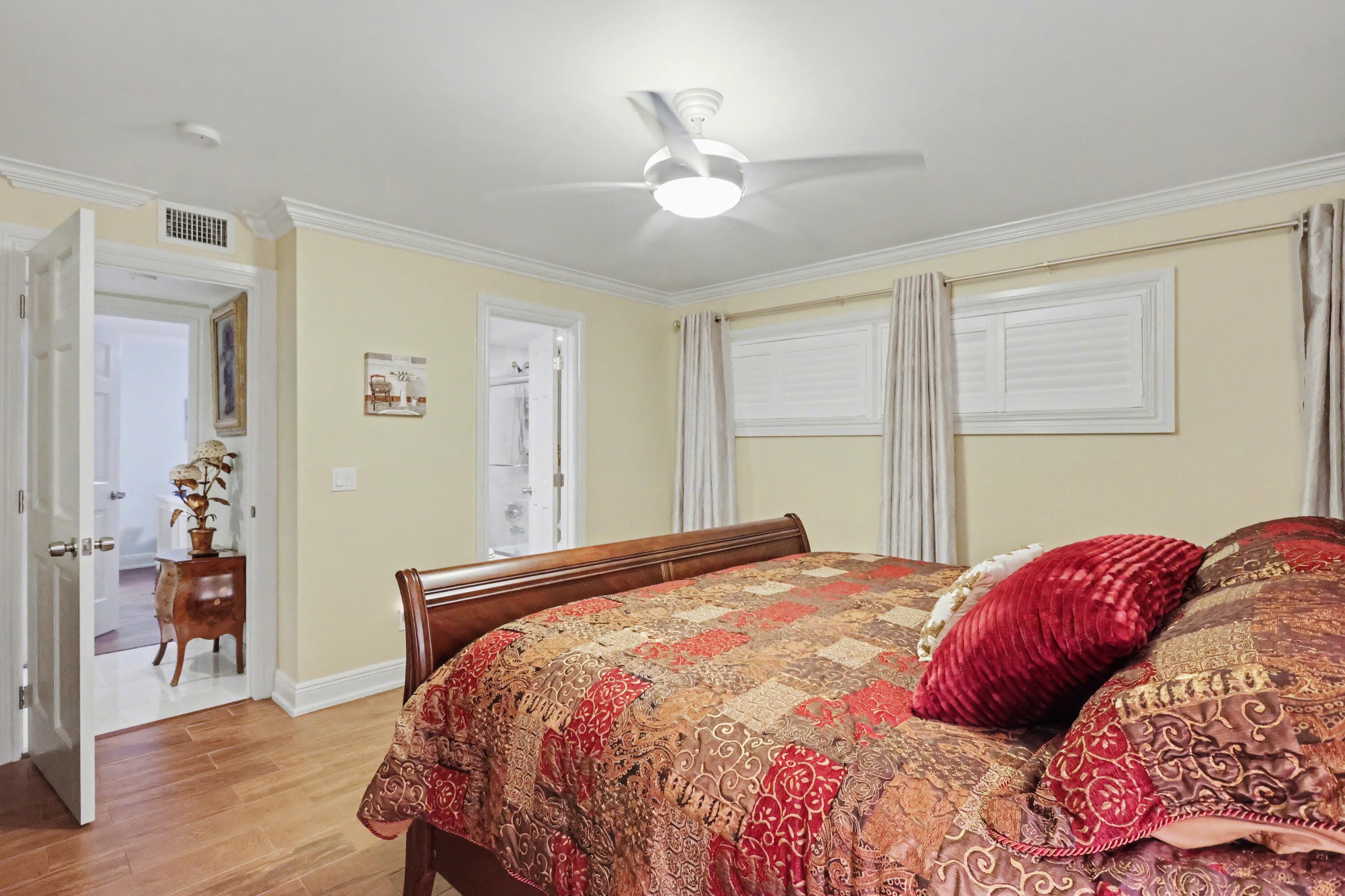 129 S Golfview Road 2, Lake Worth Beach, FL 33460 — photo 22 of 34