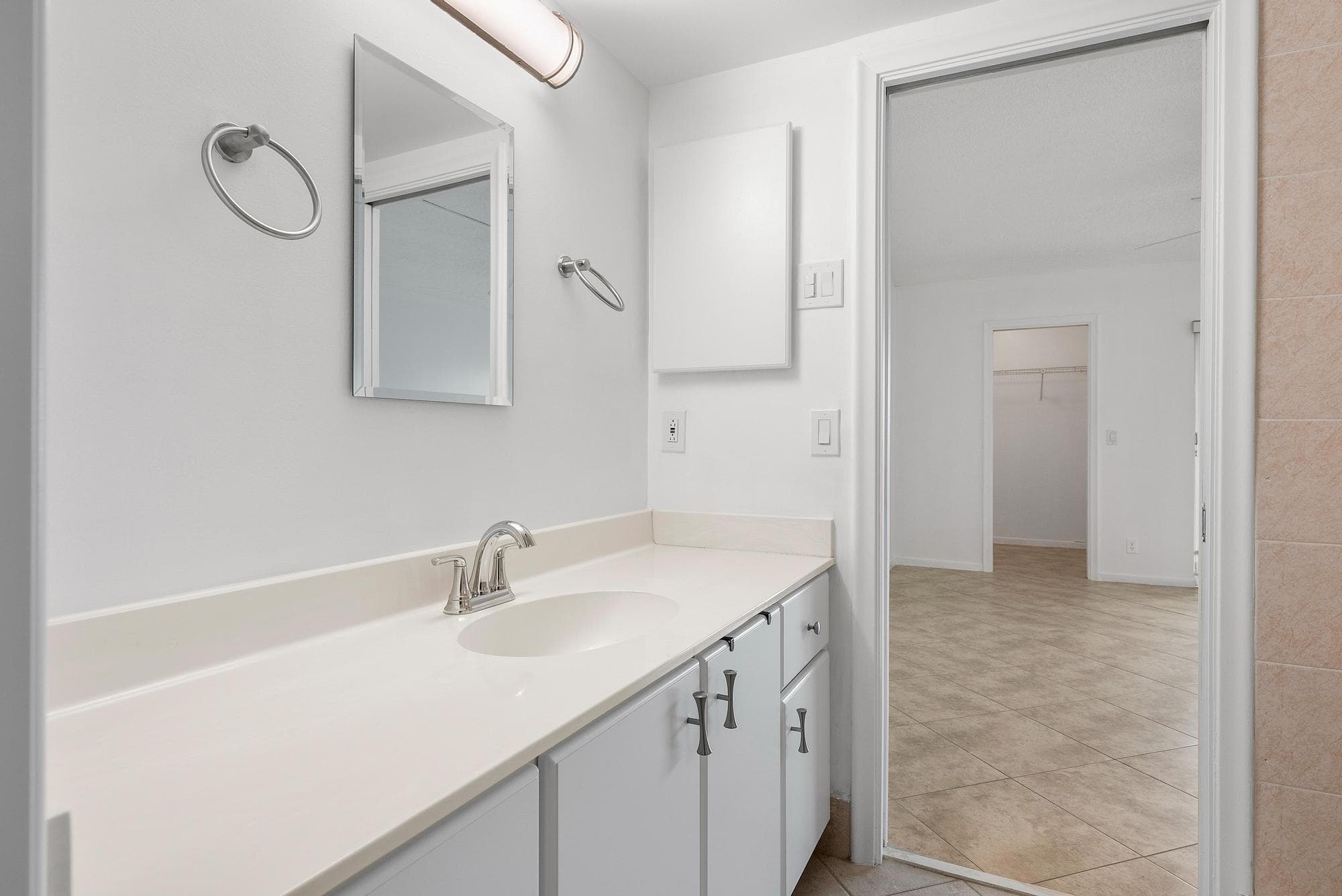 306 Wellington E, West Palm Beach, FL 33417 — photo 13 of 17