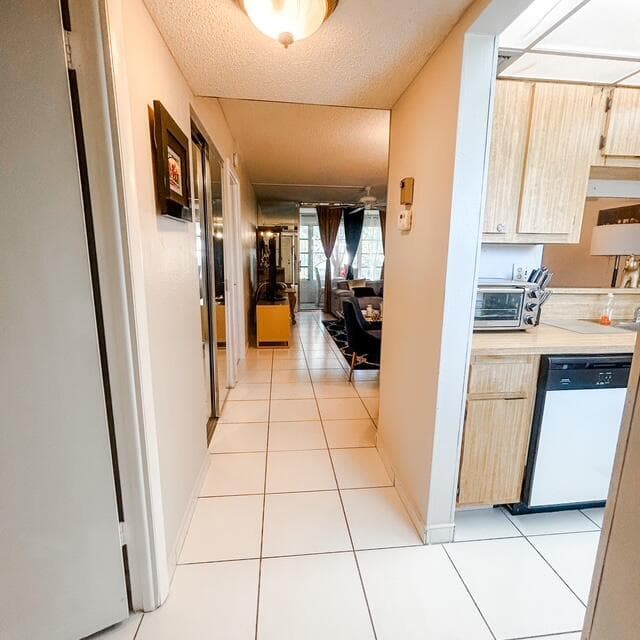 9200 Lime Bay Boulevard 312, Tamarac, FL 33321 — photo 4 of 31