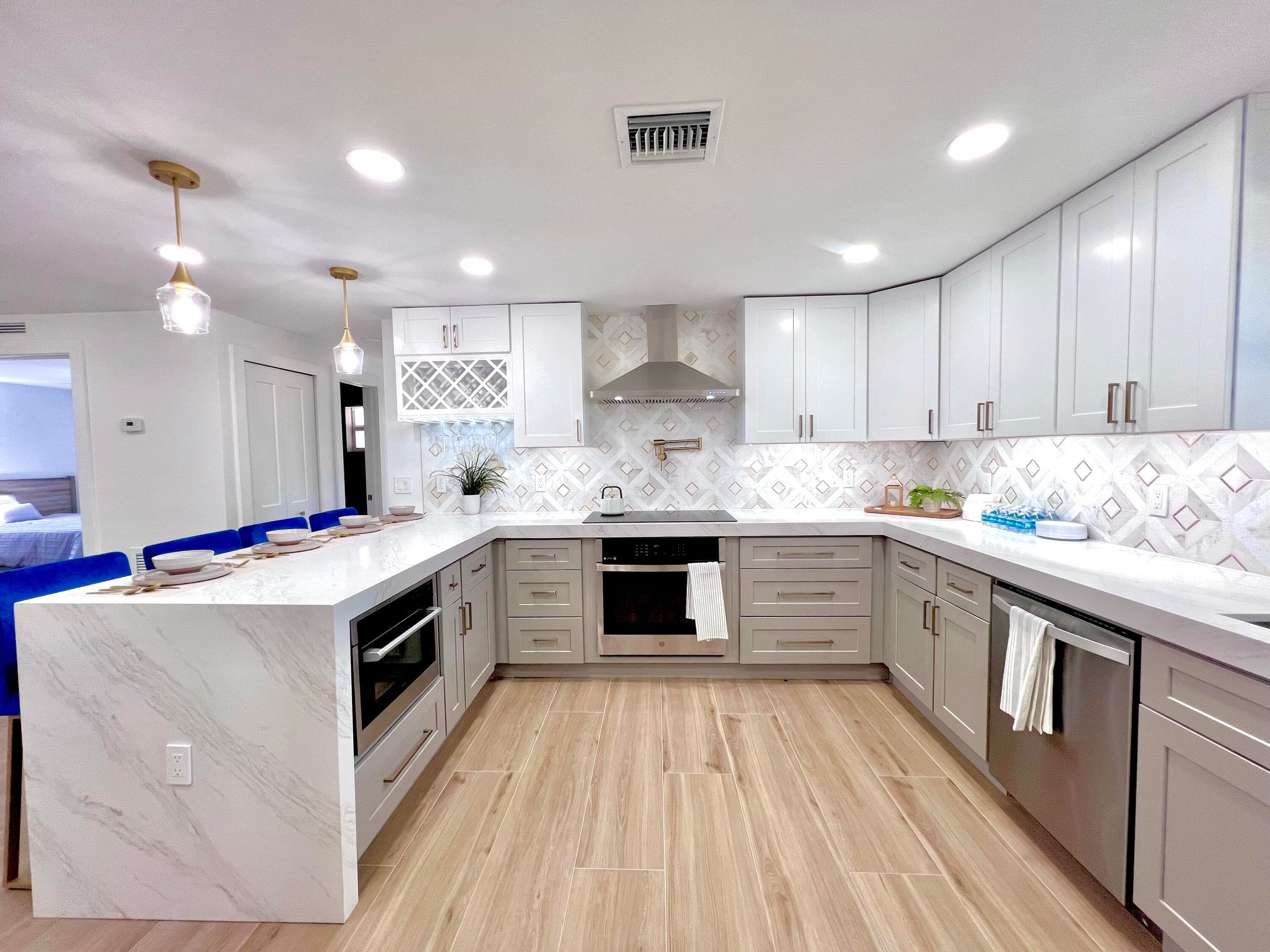 118 SW 9th Avenue, Delray Beach, FL 33444 — photo