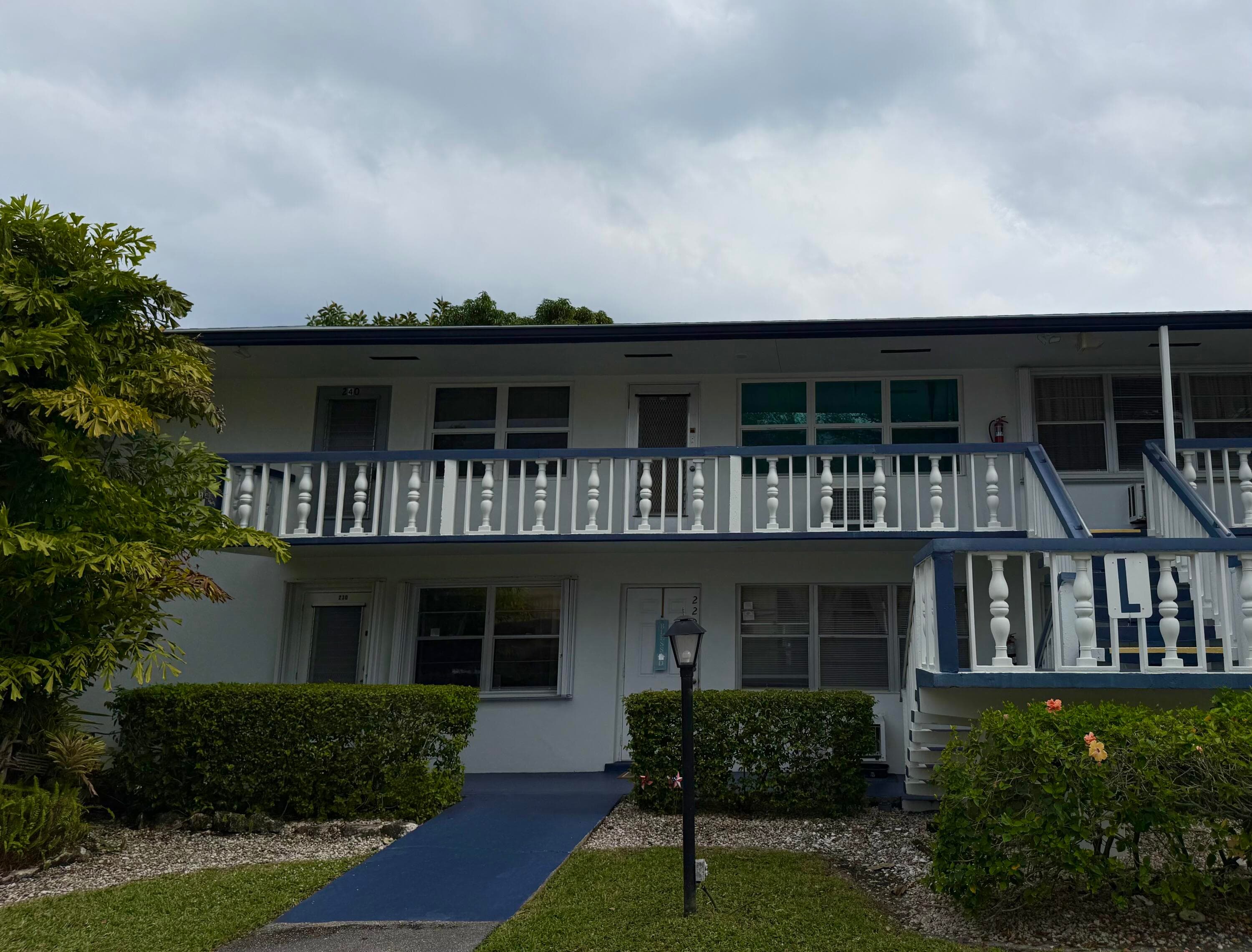 240 Northampton L, West Palm Beach, FL 33417 — photo 12 of 12