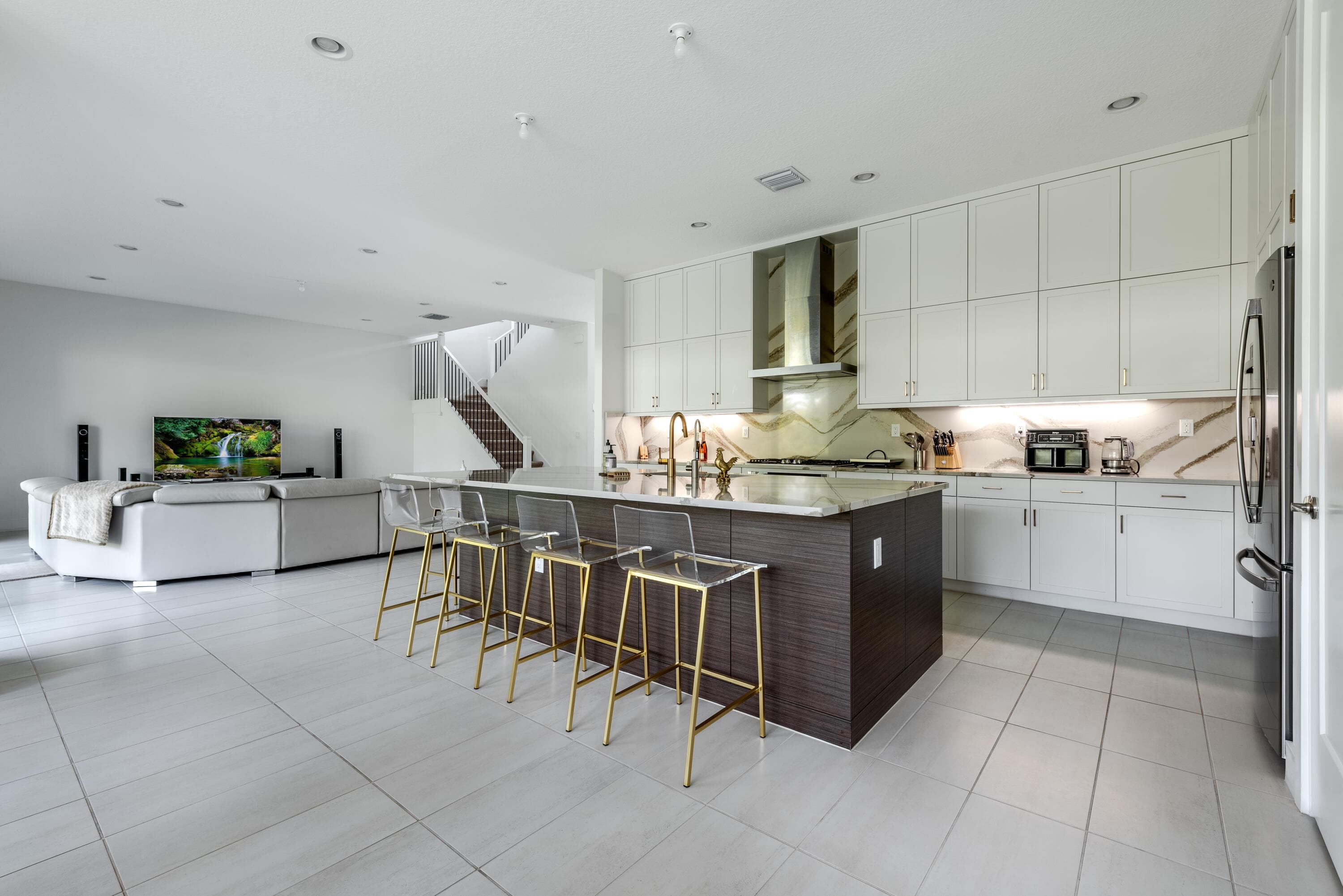 8131 Laurel Falls Drive, Boca Raton, FL 33496 — photo 11 of 46