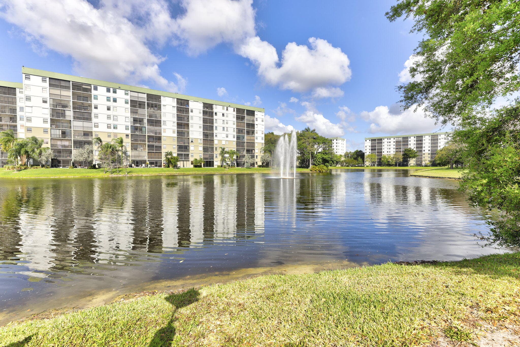 2851 S Palm Aire Drive 407, Pompano Beach, FL 33069 — photo 33 of 35