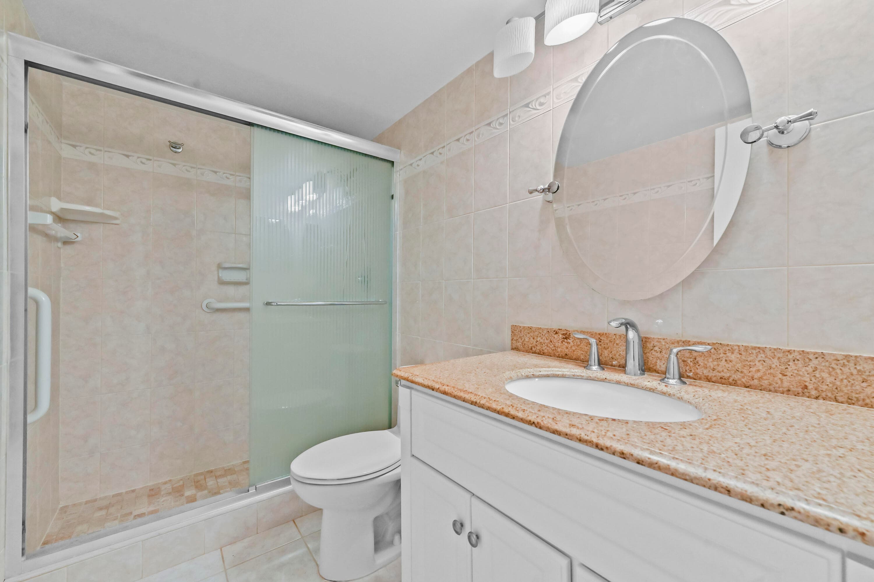 3581 S Ocean Boulevard 2d, South Palm Beach, FL 33480 — photo 22 of 35