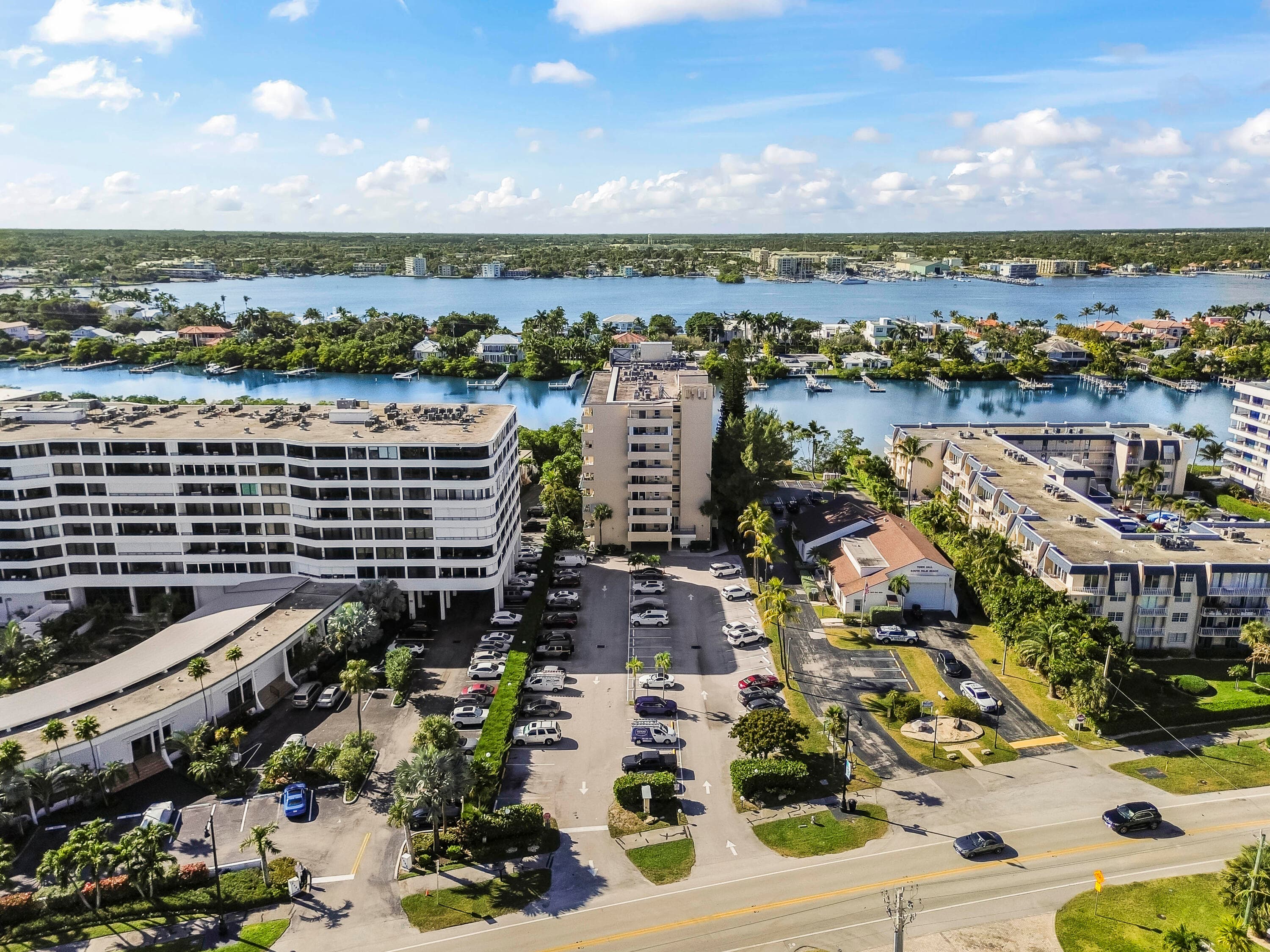 3581 S Ocean Boulevard 2d, South Palm Beach, FL 33480 — photo 28 of 35