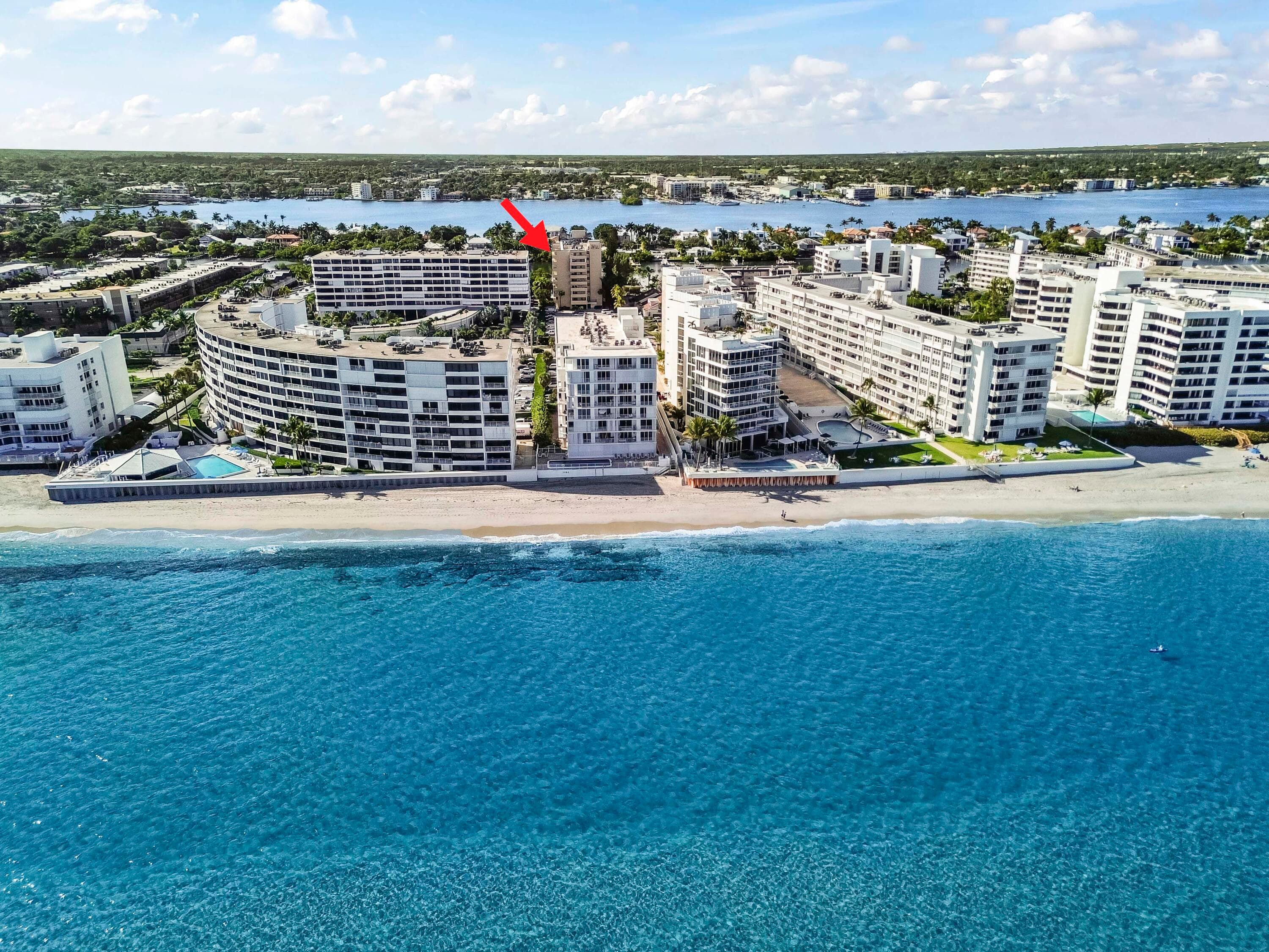 3581 S Ocean Boulevard 2d, South Palm Beach, FL 33480 — photo 2 of 35