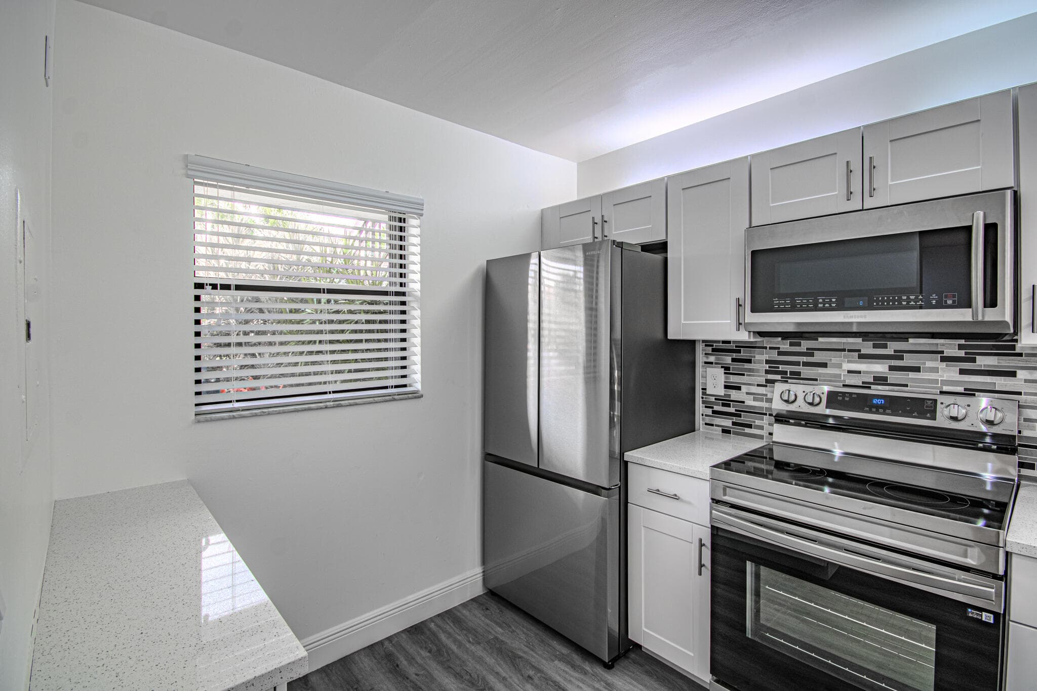 7094 Golf Colony Court 102, Lake Worth, FL 33467 — photo 4 of 24