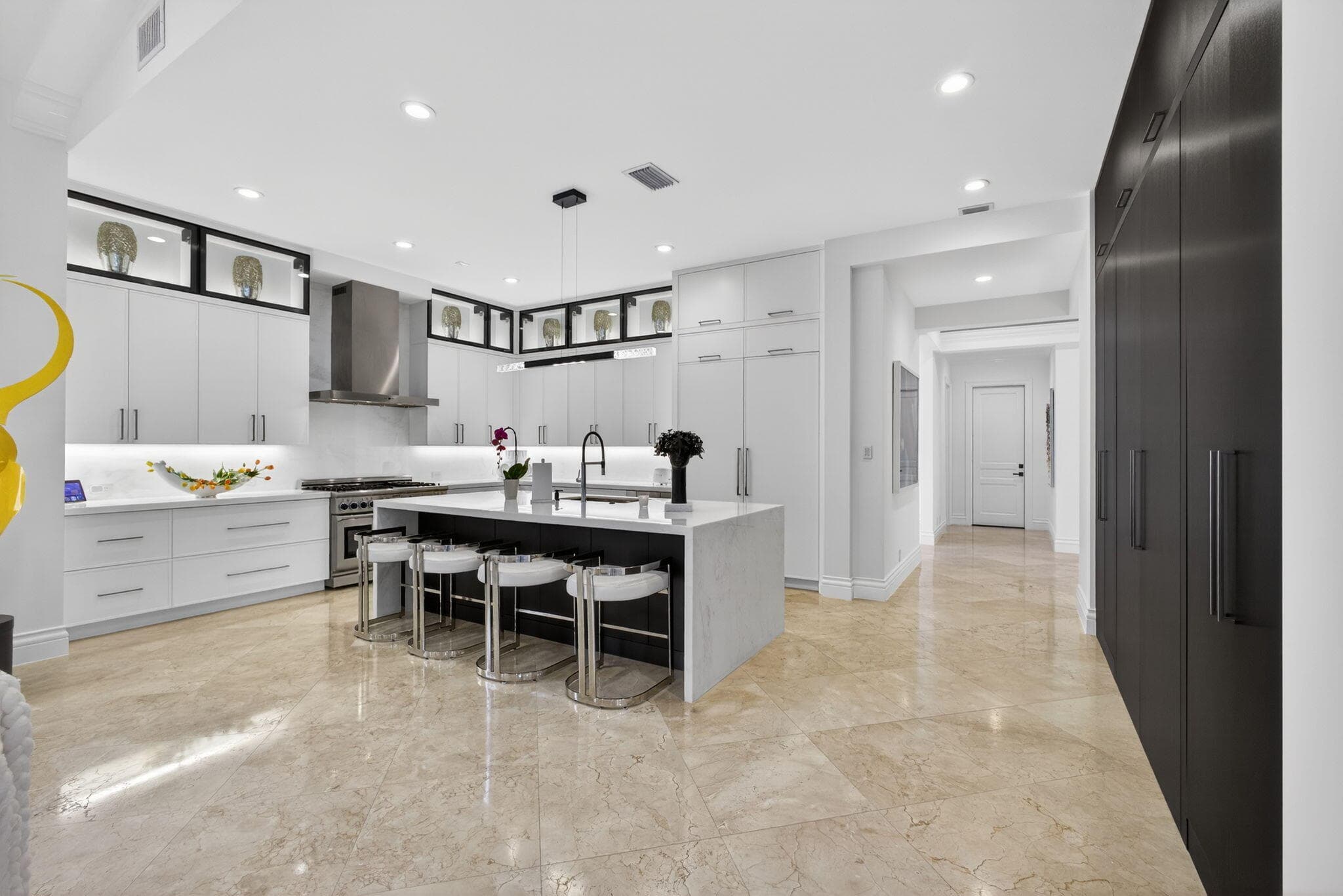 213 Via Palacio, Palm Beach Gardens, FL 33418 — photo 36 of 159