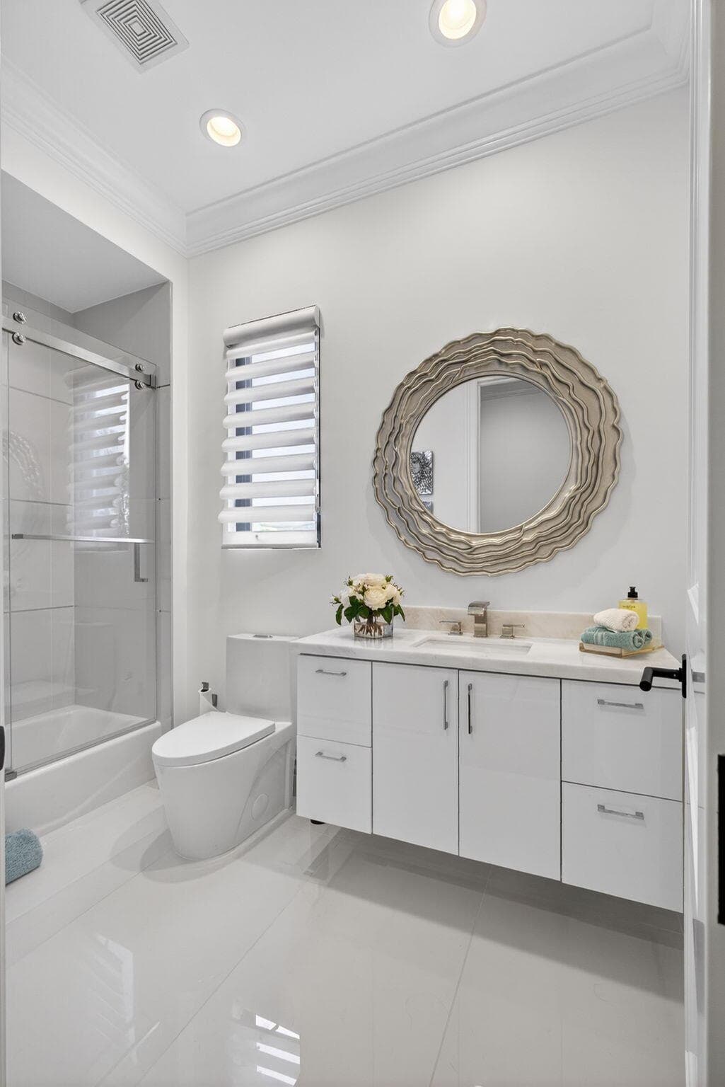 213 Via Palacio, Palm Beach Gardens, FL 33418 — photo 100 of 159