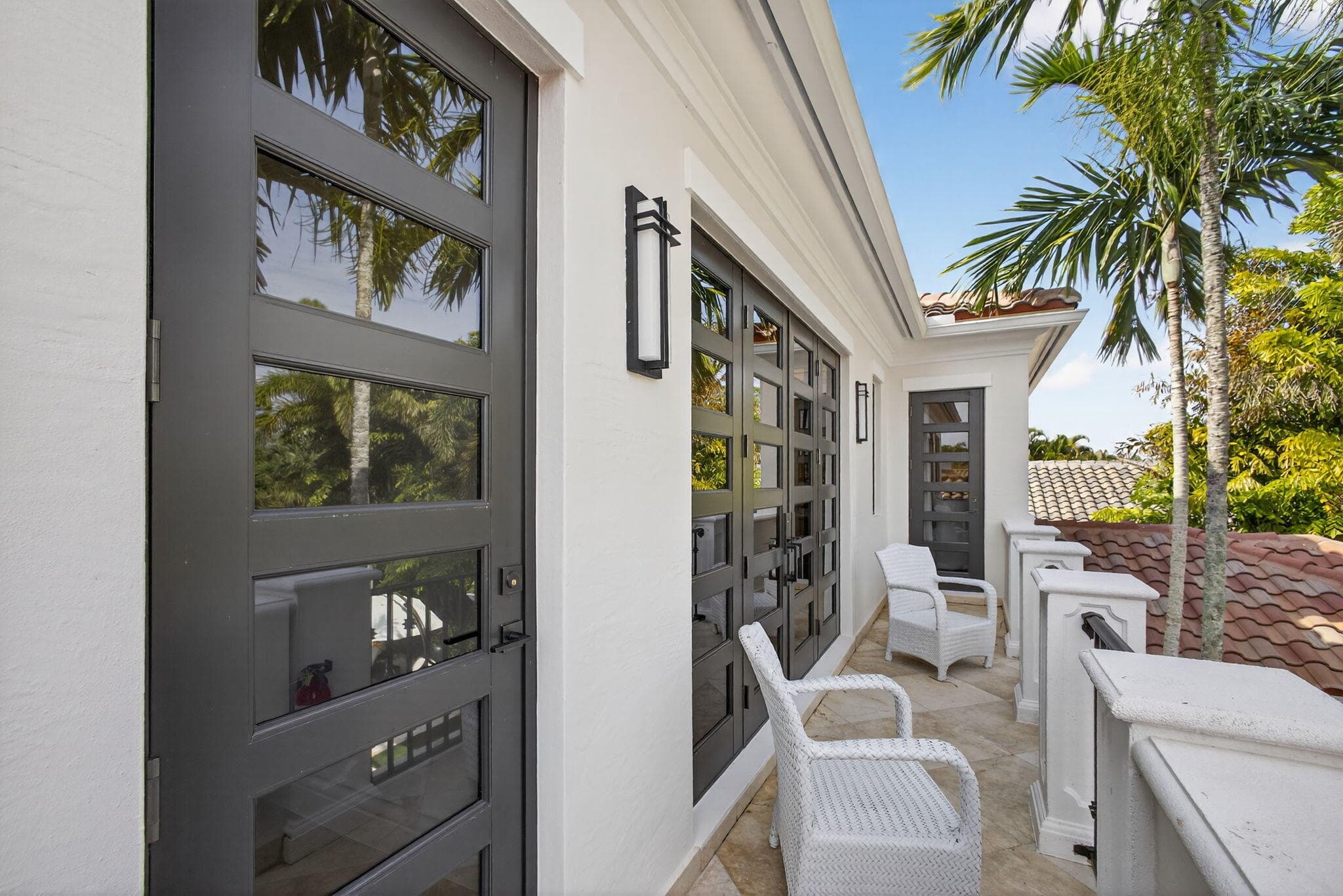 213 Via Palacio, Palm Beach Gardens, FL 33418 — photo 111 of 159