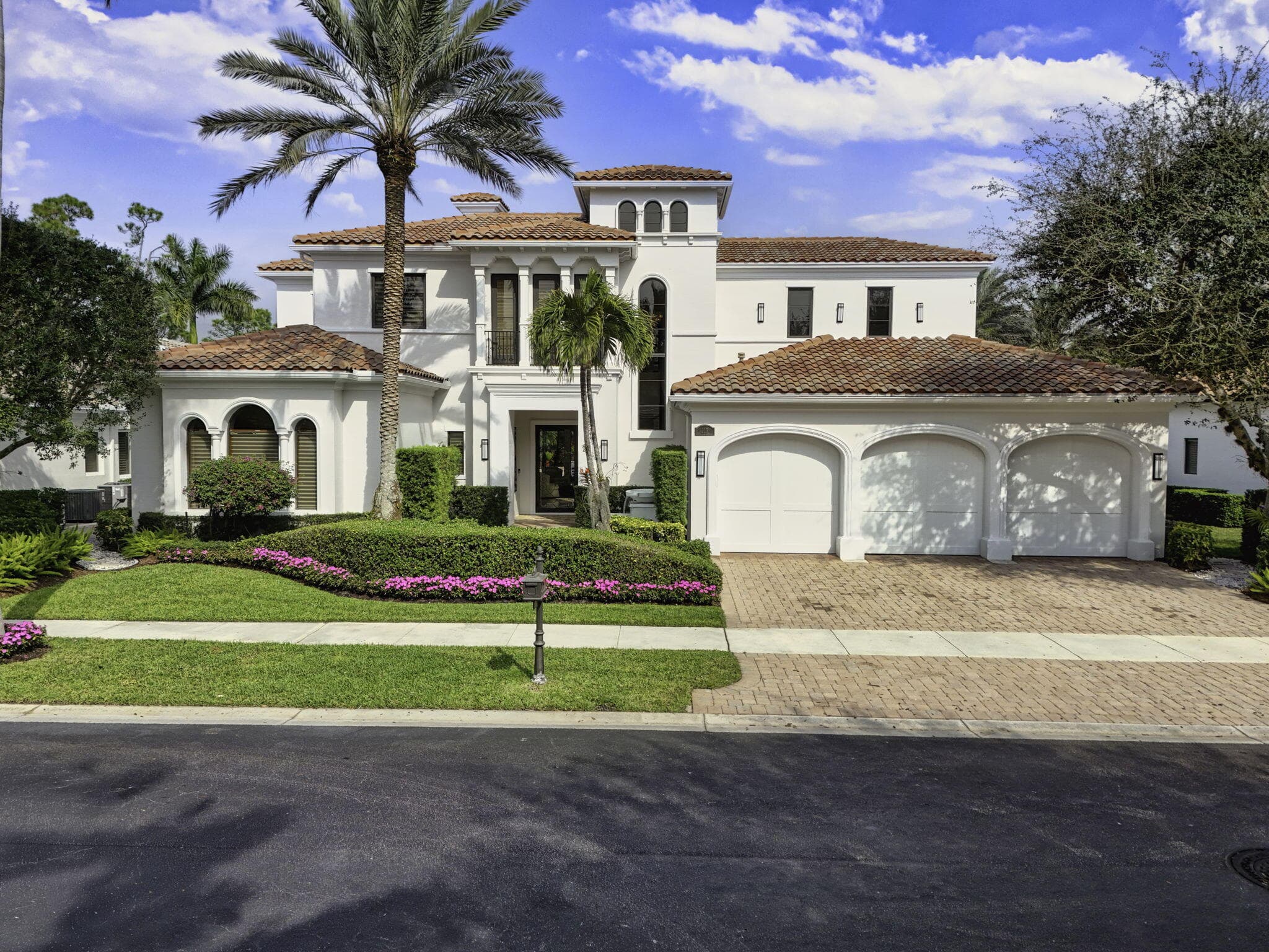213 Via Palacio, Palm Beach Gardens, FL 33418 — photo 143 of 159