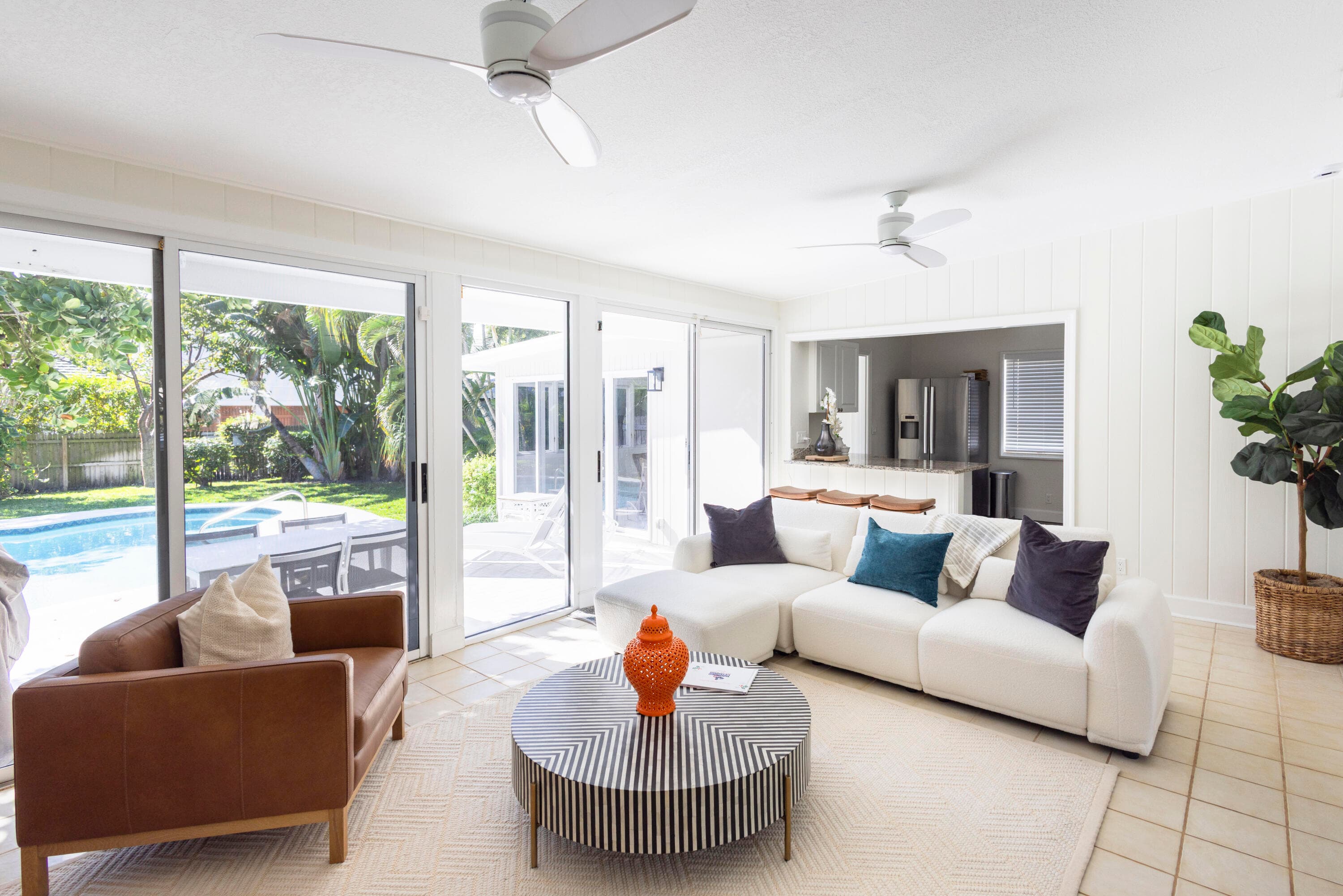 210 Miramar Way, West Palm Beach, FL 33405 — photo 13 of 19