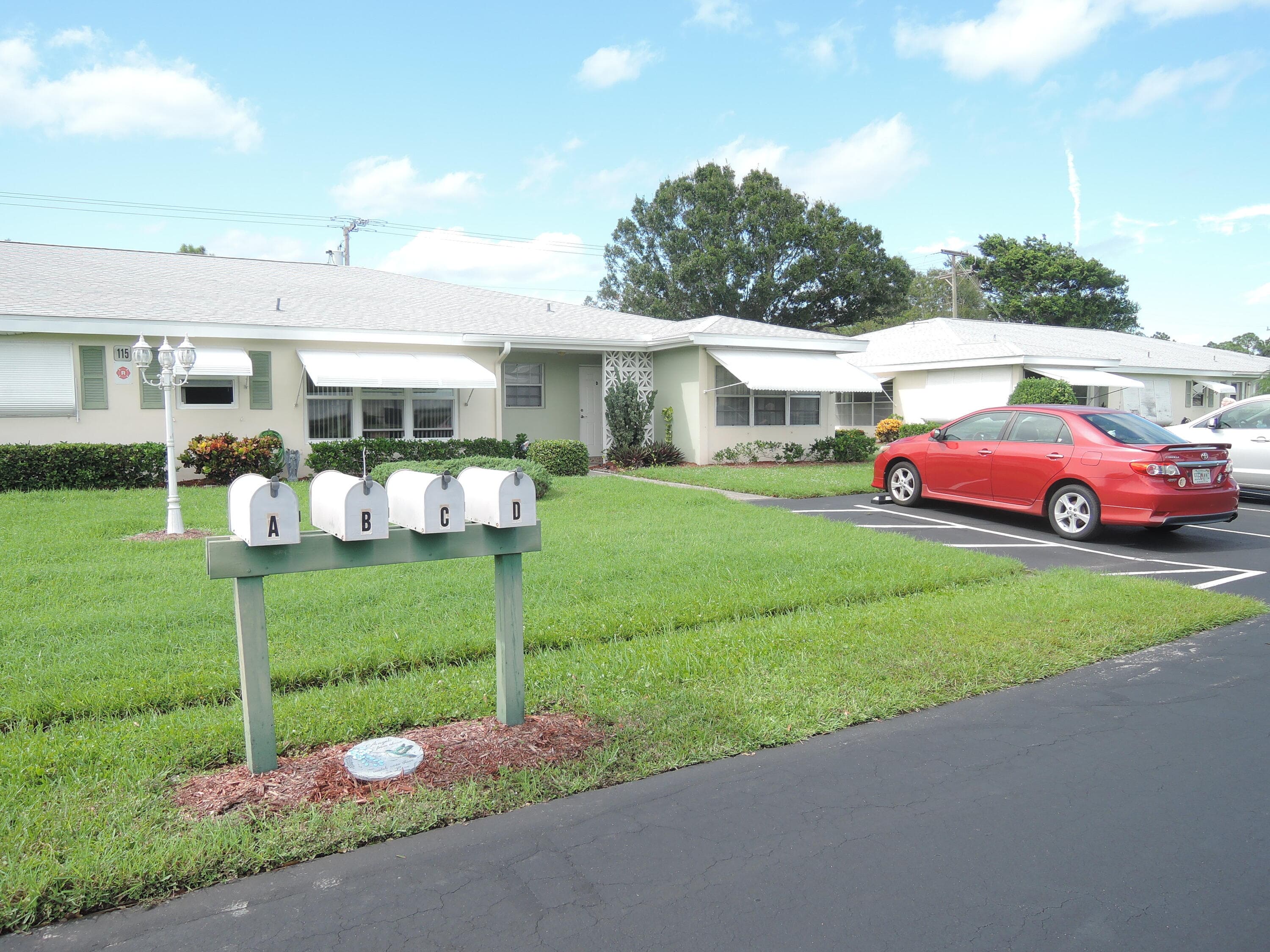 115 Lakes End Drive Apt D, Fort Pierce, FL 34982 — photo 1 of 21
