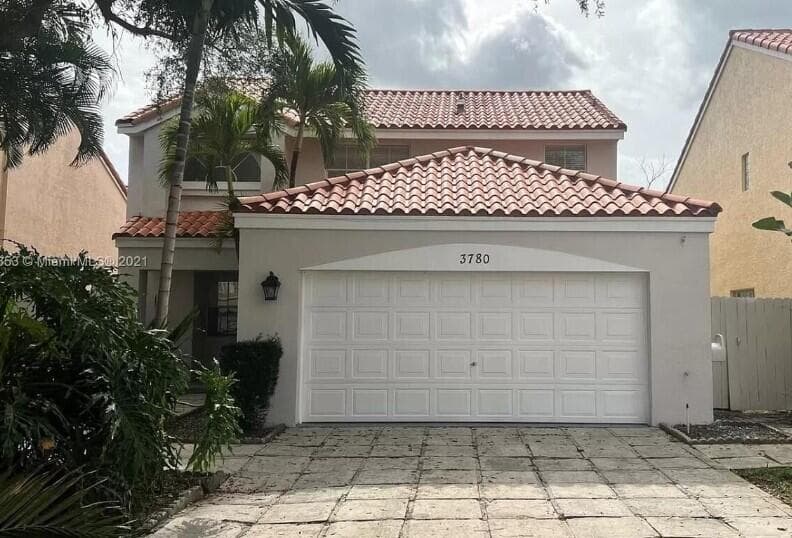 3780 Amalfi Drive 3780, Hollywood, FL 33021 — photo 17 of 81