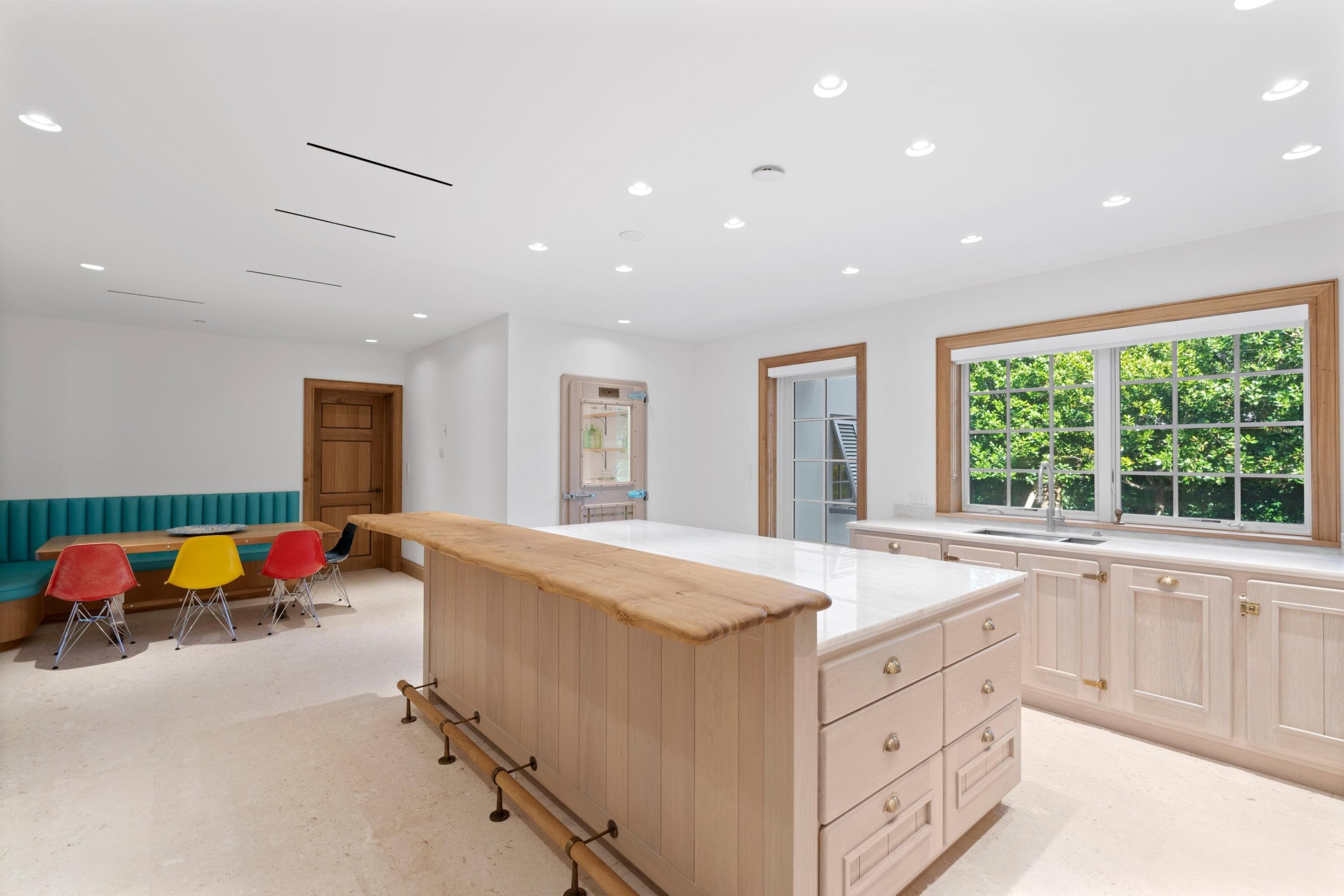 239 Emerald Lane, Palm Beach, FL 33480 — photo 12 of 53