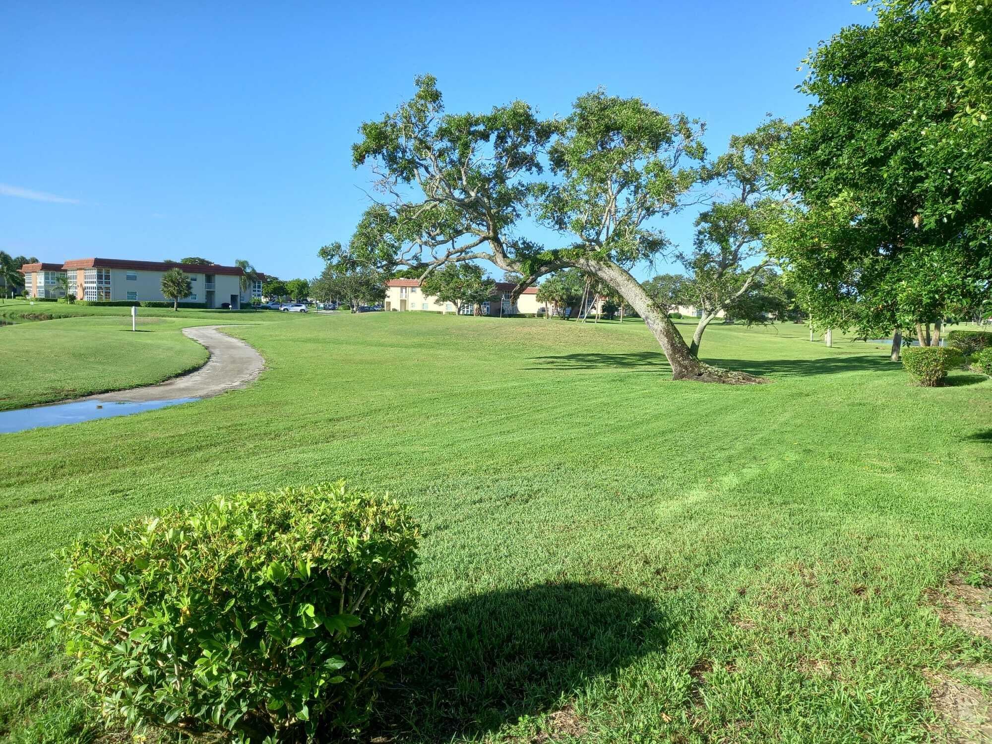 80 Crooked Tree Lane 106 Annual Or Seasonal, Vero Beach, FL 32962 — photo