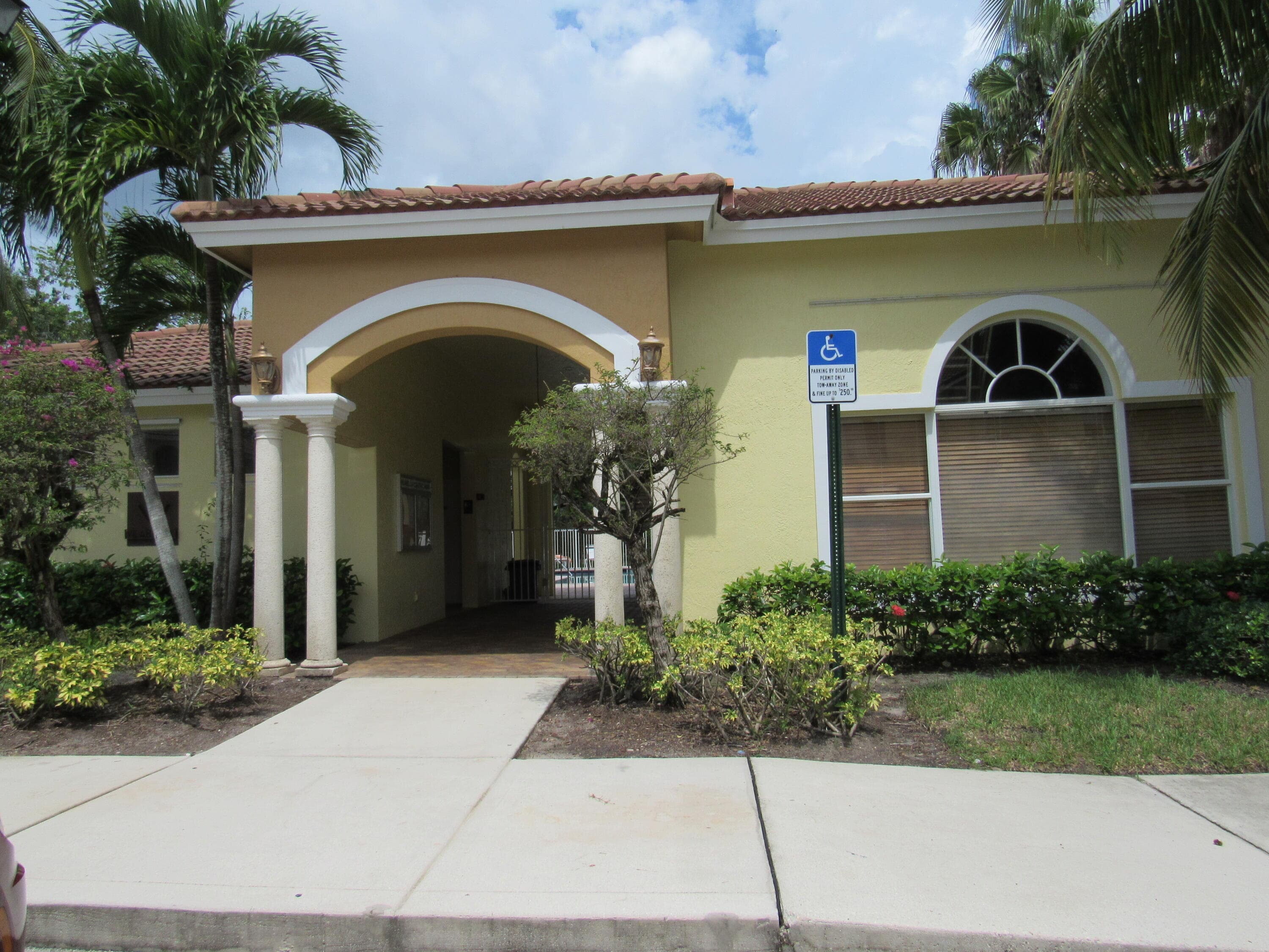 48 SE Sedona Circle 201, Stuart, FL 34994 — photo 28 of 34