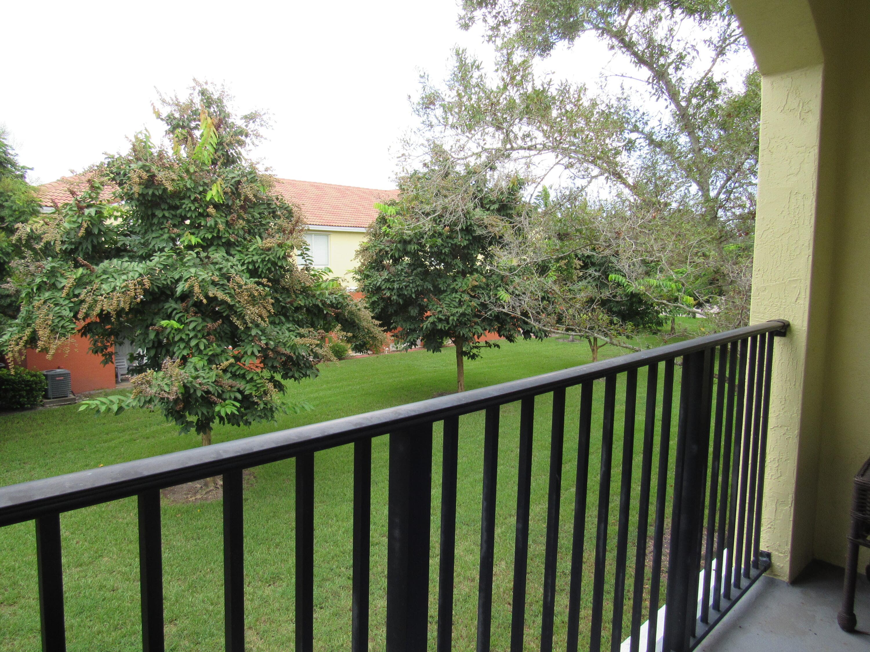 48 SE Sedona Circle 201, Stuart, FL 34994 — photo 8 of 34