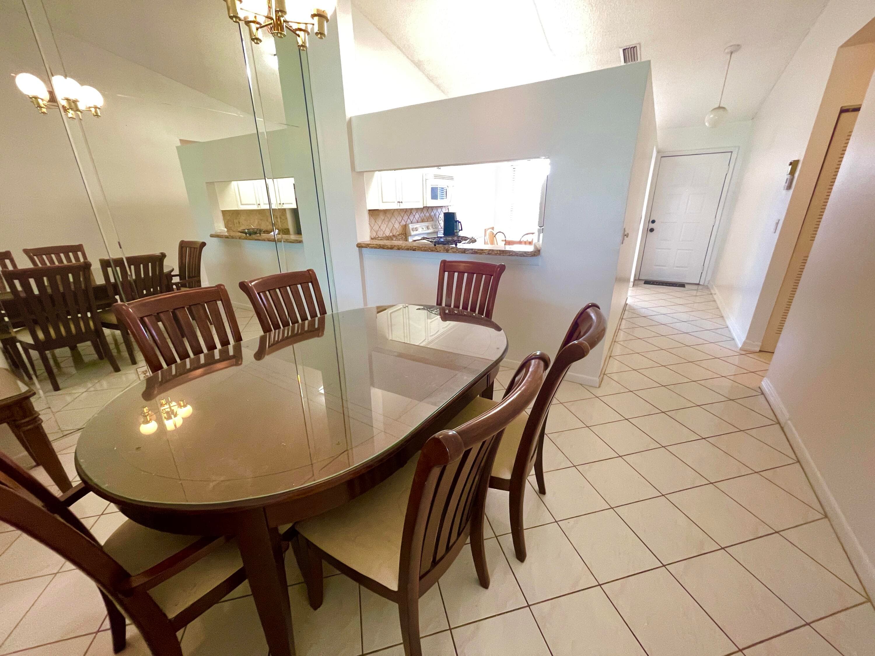4698 Lucerne Lakes Boulevard E 203, Lake Worth, FL 33467 — photo 10 of 20
