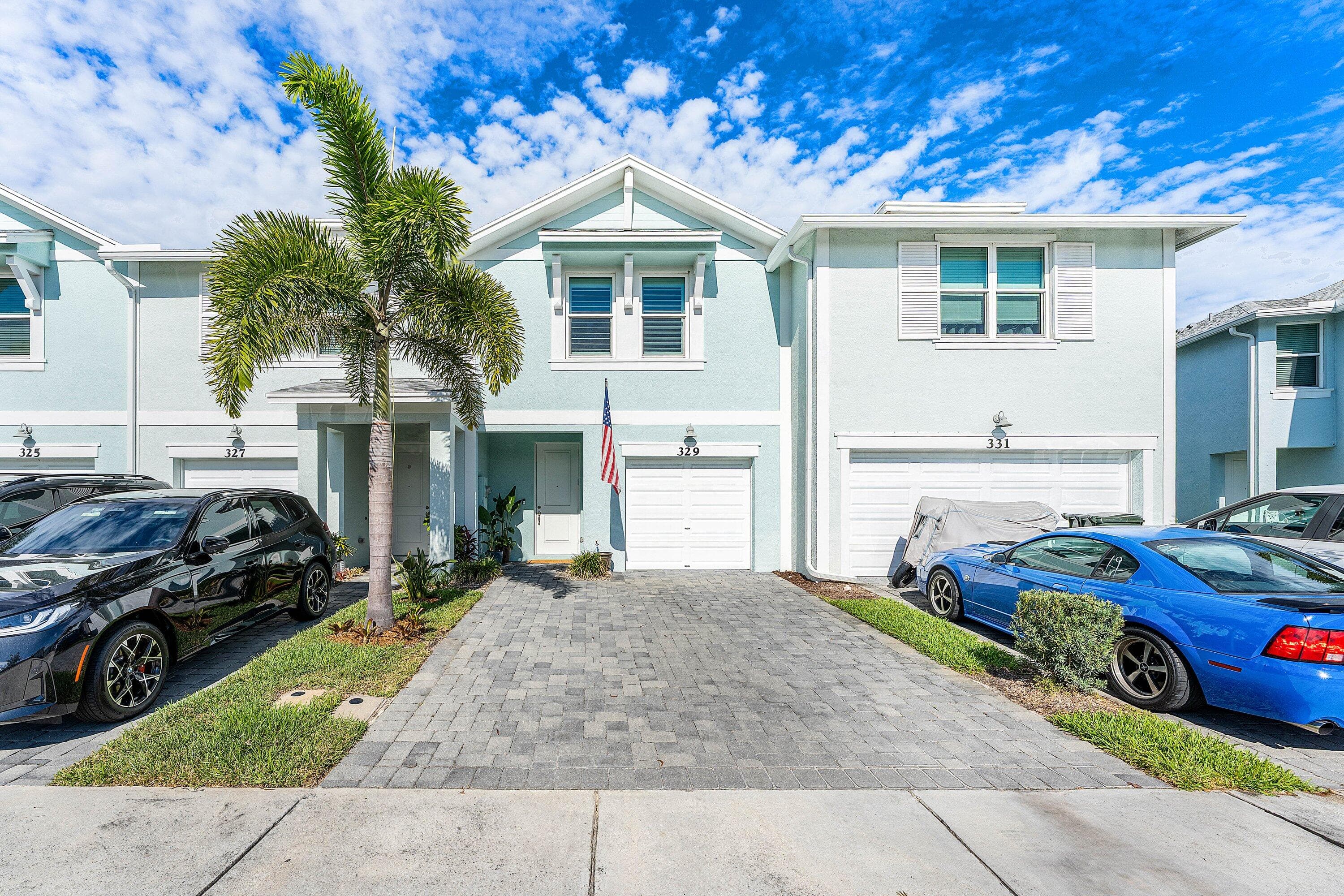 329 SE Halifax Lane, Stuart, FL 34994 — photo 3 of 32