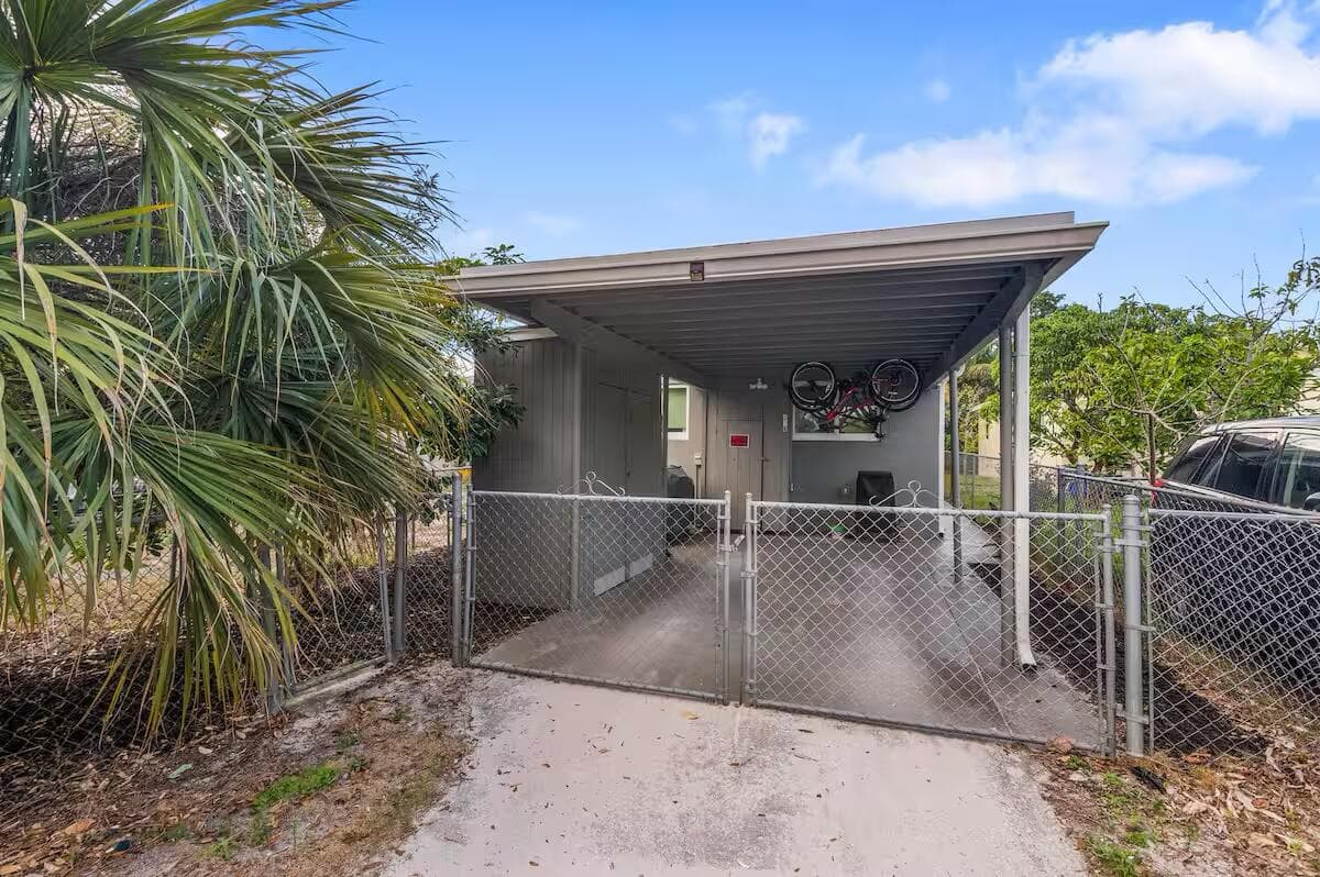 610 N D Street, Lake Worth Beach, FL 33460 — photo 14 of 15