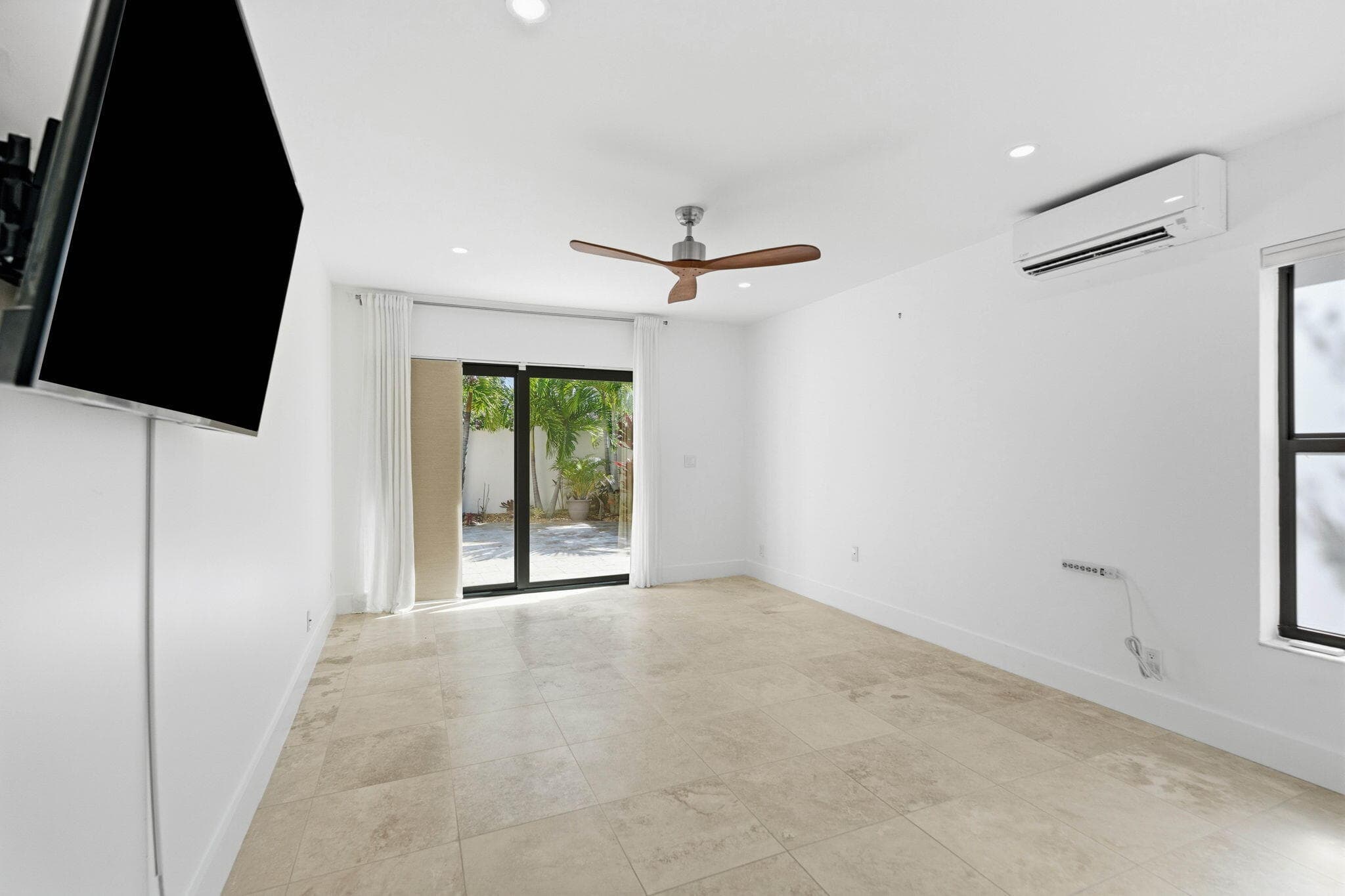 1484 Via Del Sol, Jupiter, FL 33477 — photo 13 of 23