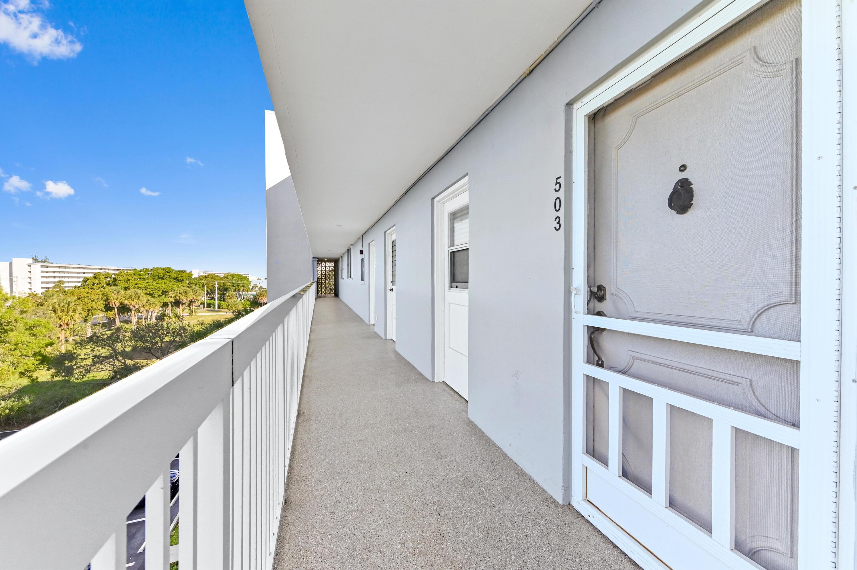 5700 NW 2nd Avenue 503, Boca Raton, FL 33487 — photo 28 of 37