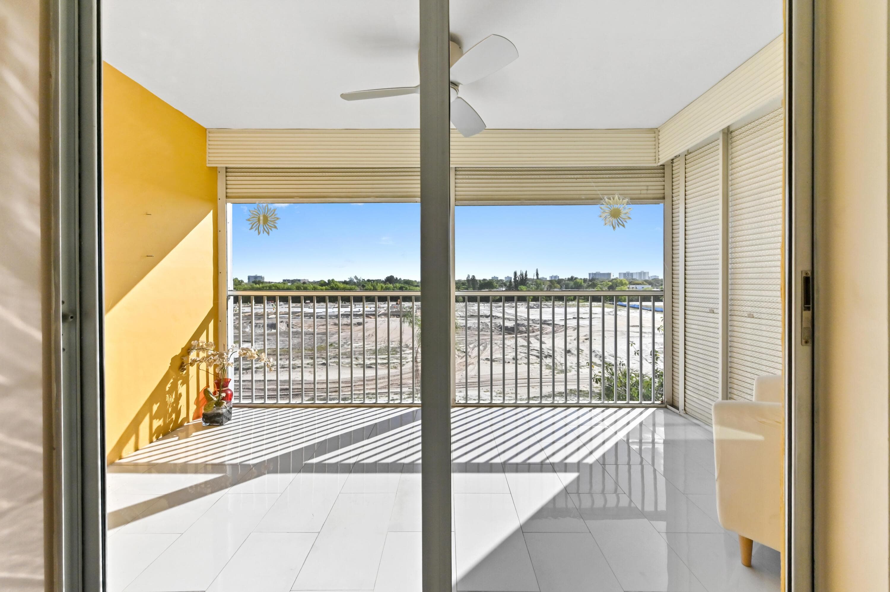 5700 NW 2nd Avenue 503, Boca Raton, FL 33487 — photo 24 of 37