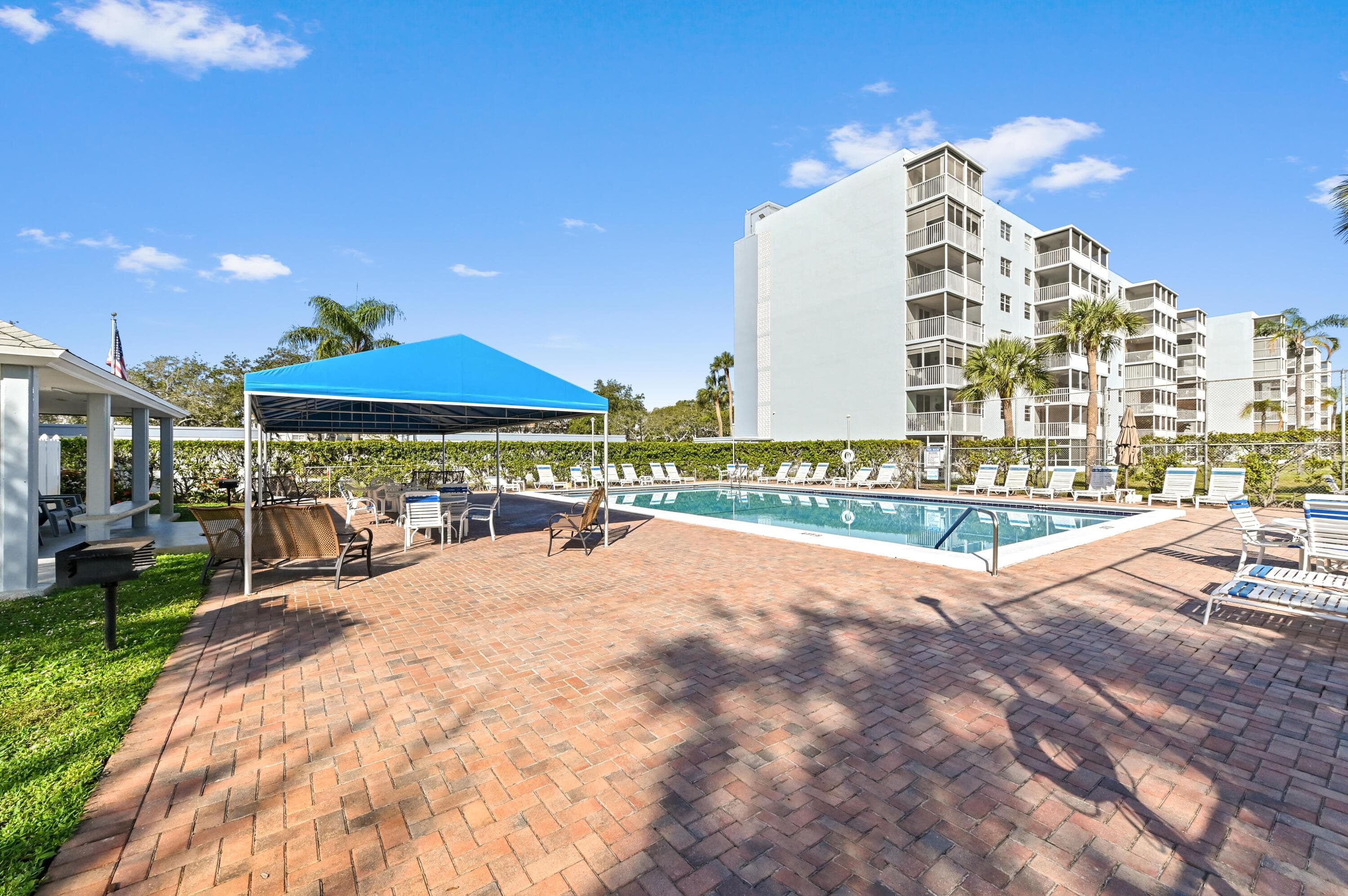 5700 NW 2nd Avenue 503, Boca Raton, FL 33487 — photo 35 of 37