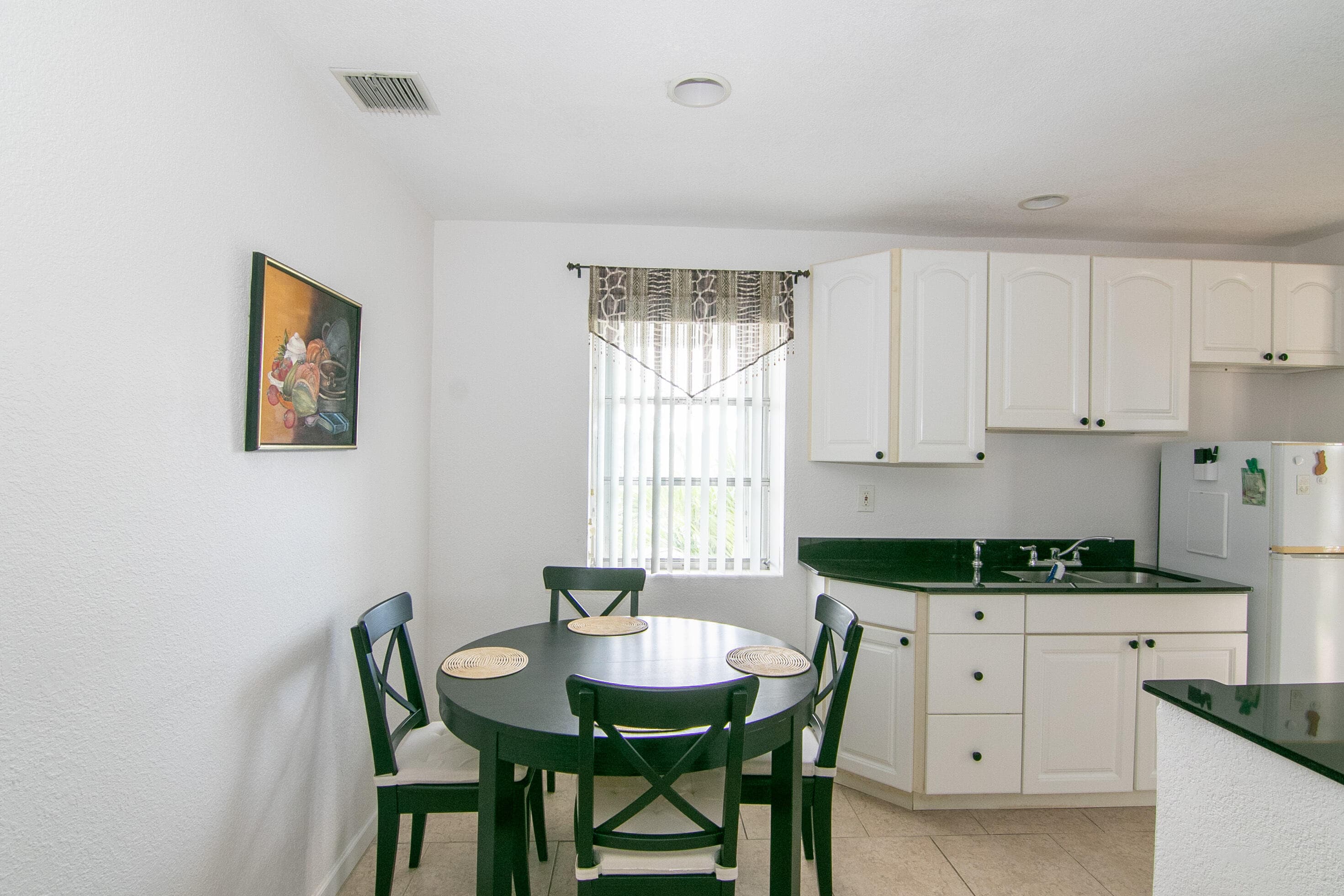 4056 Lake Osborne Drive 15, Lake Worth Beach, FL 33461 — photo 7 of 25