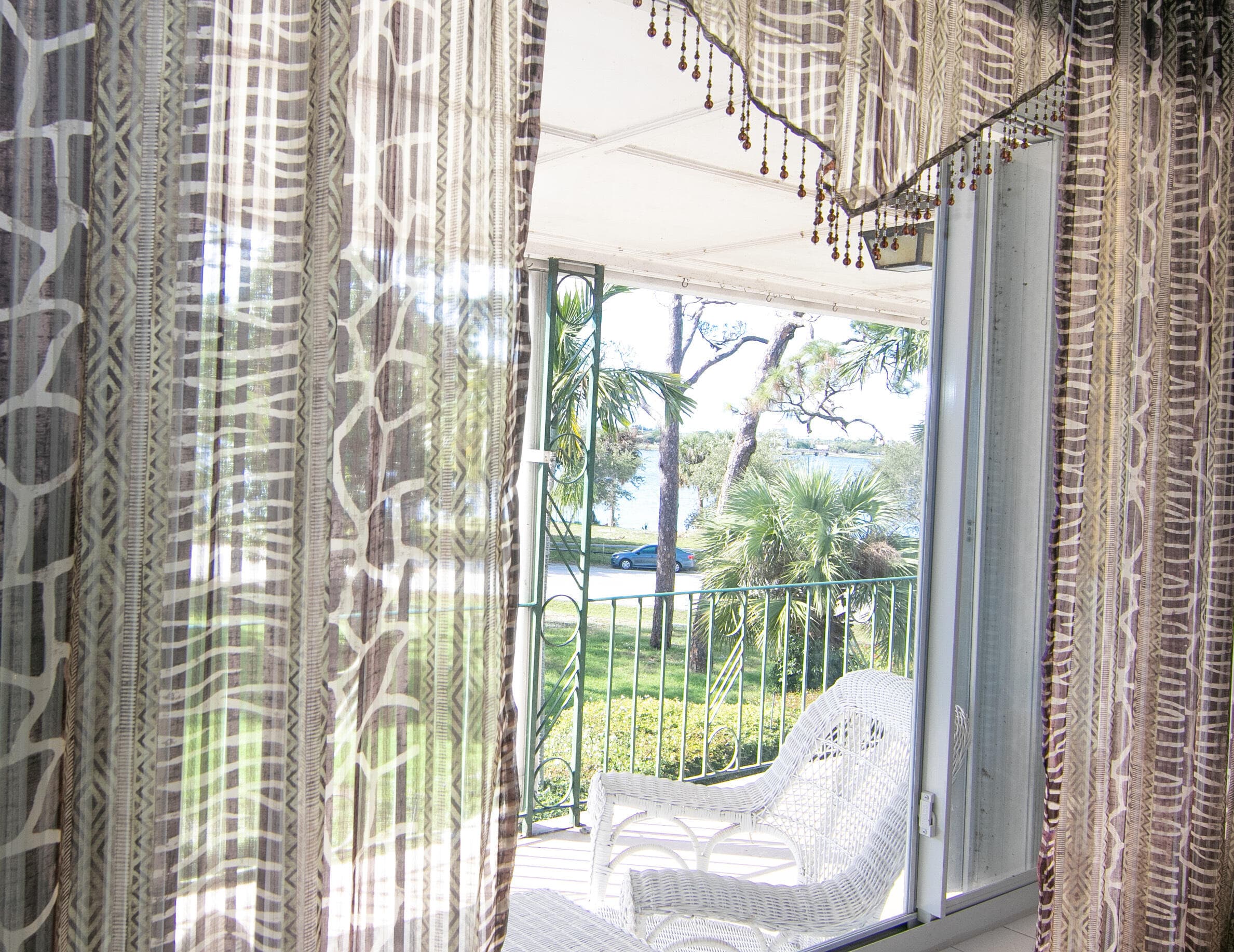 4056 Lake Osborne Drive 15, Lake Worth Beach, FL 33461 — photo 1 of 25