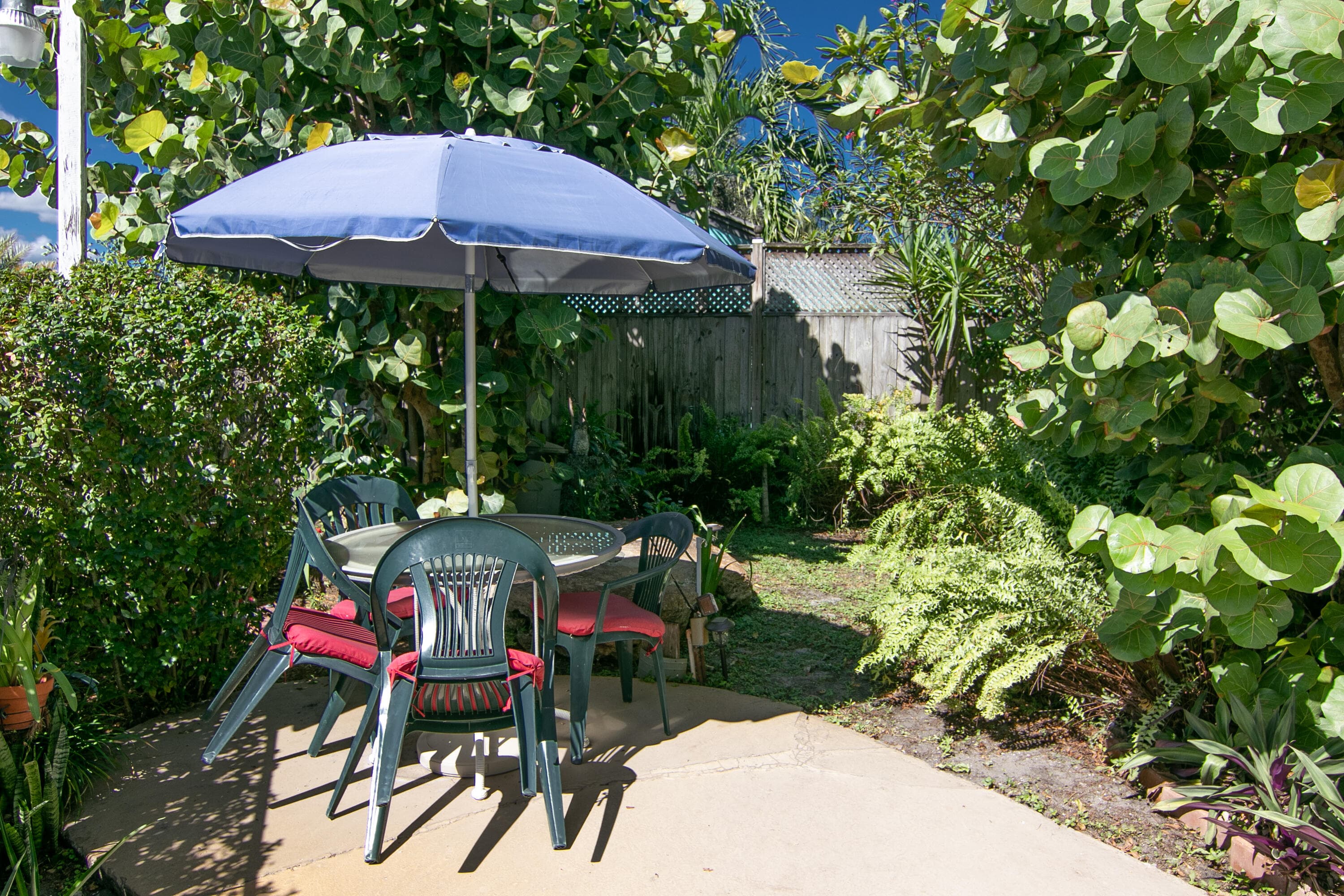 4056 Lake Osborne Drive 15, Lake Worth Beach, FL 33461 — photo 24 of 25