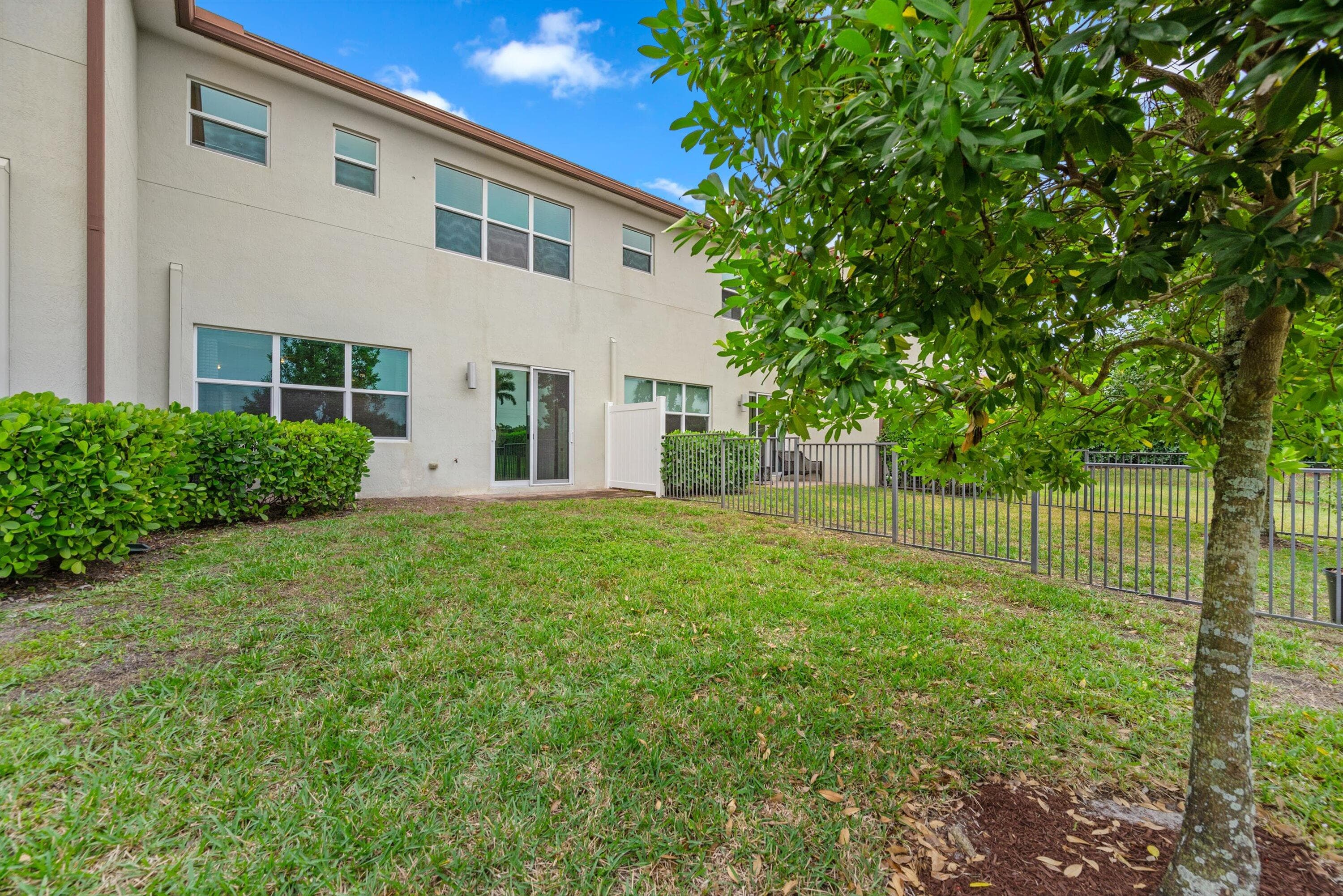 9059 Kingsmoor Way, Lake Worth, FL 33467 — photo 28 of 44