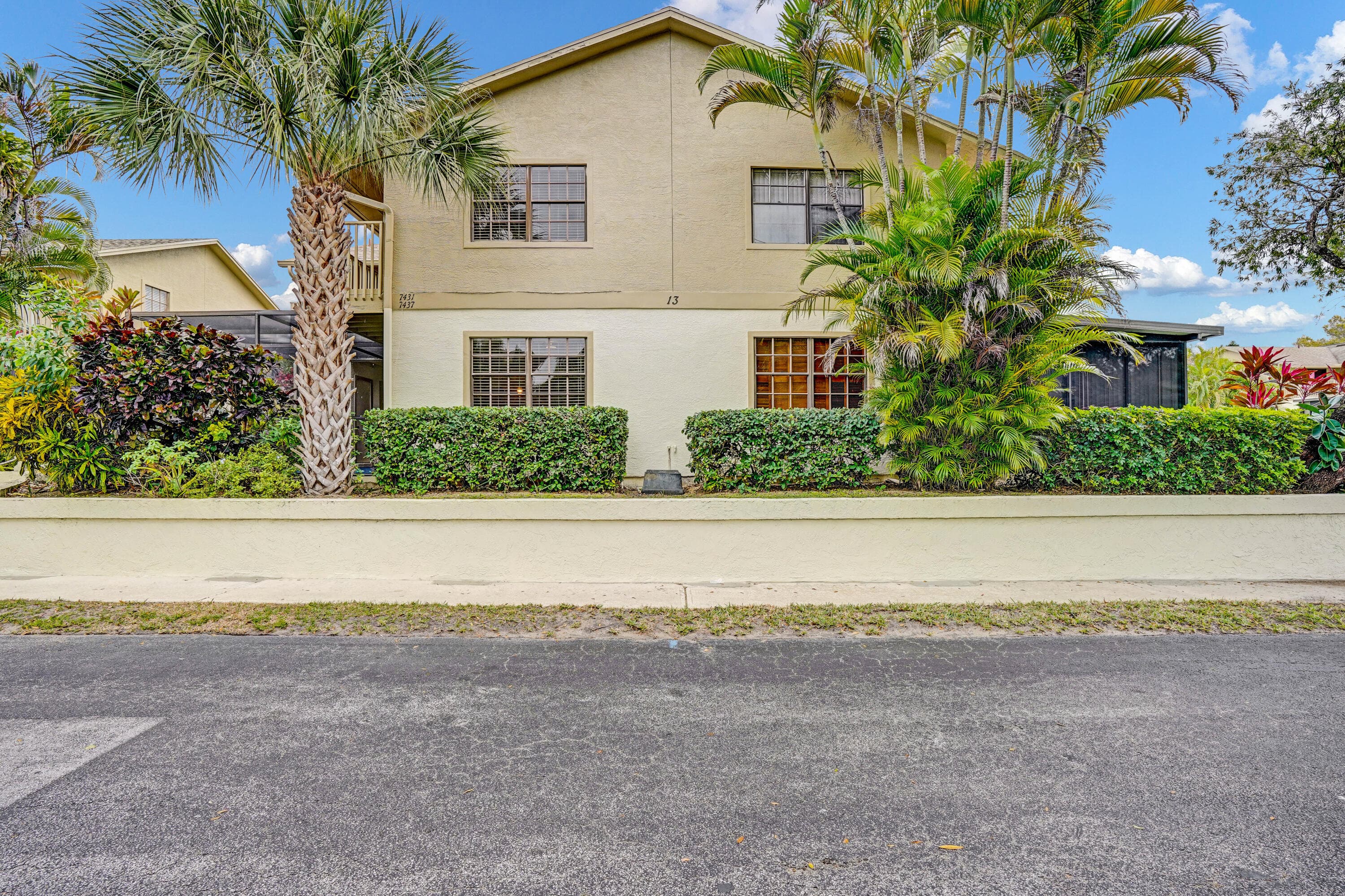 7437 SE Jamestown Terrace 1304, Hobe Sound, FL 33455 — photo 4 of 30