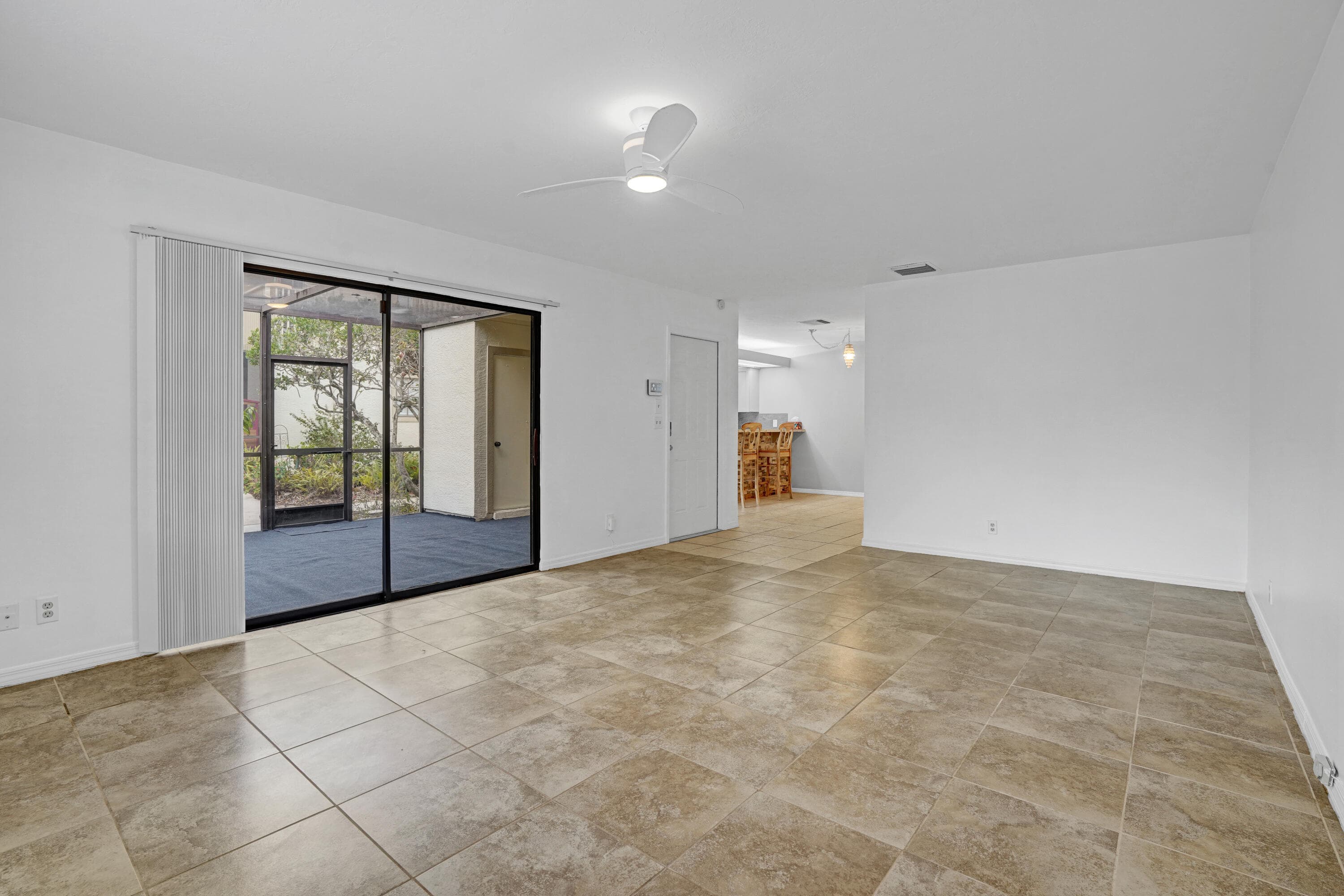 7437 SE Jamestown Terrace 1304, Hobe Sound, FL 33455 — photo 11 of 30