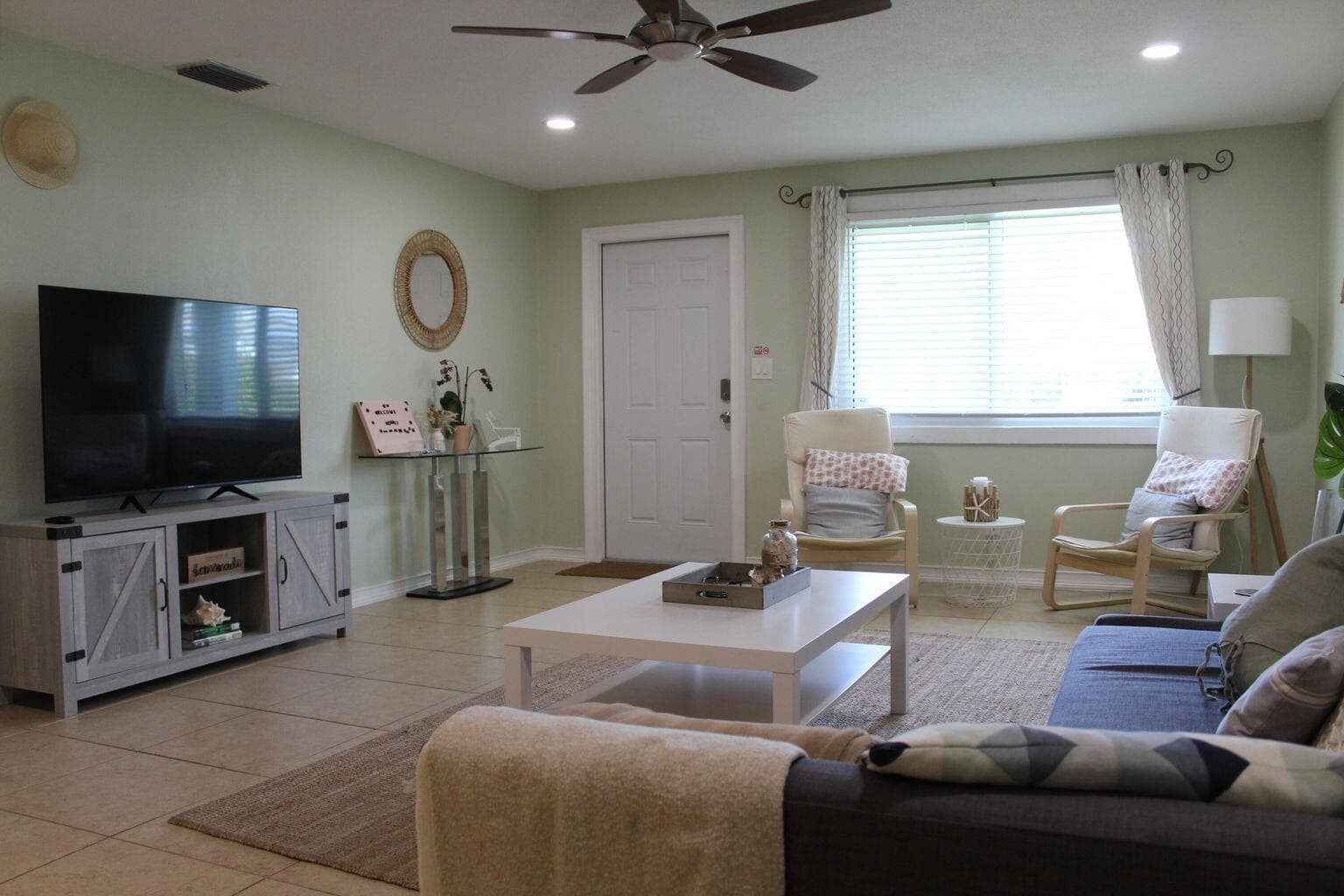 323 W Palm Street, Lantana, FL 33462 — photo 3 of 11