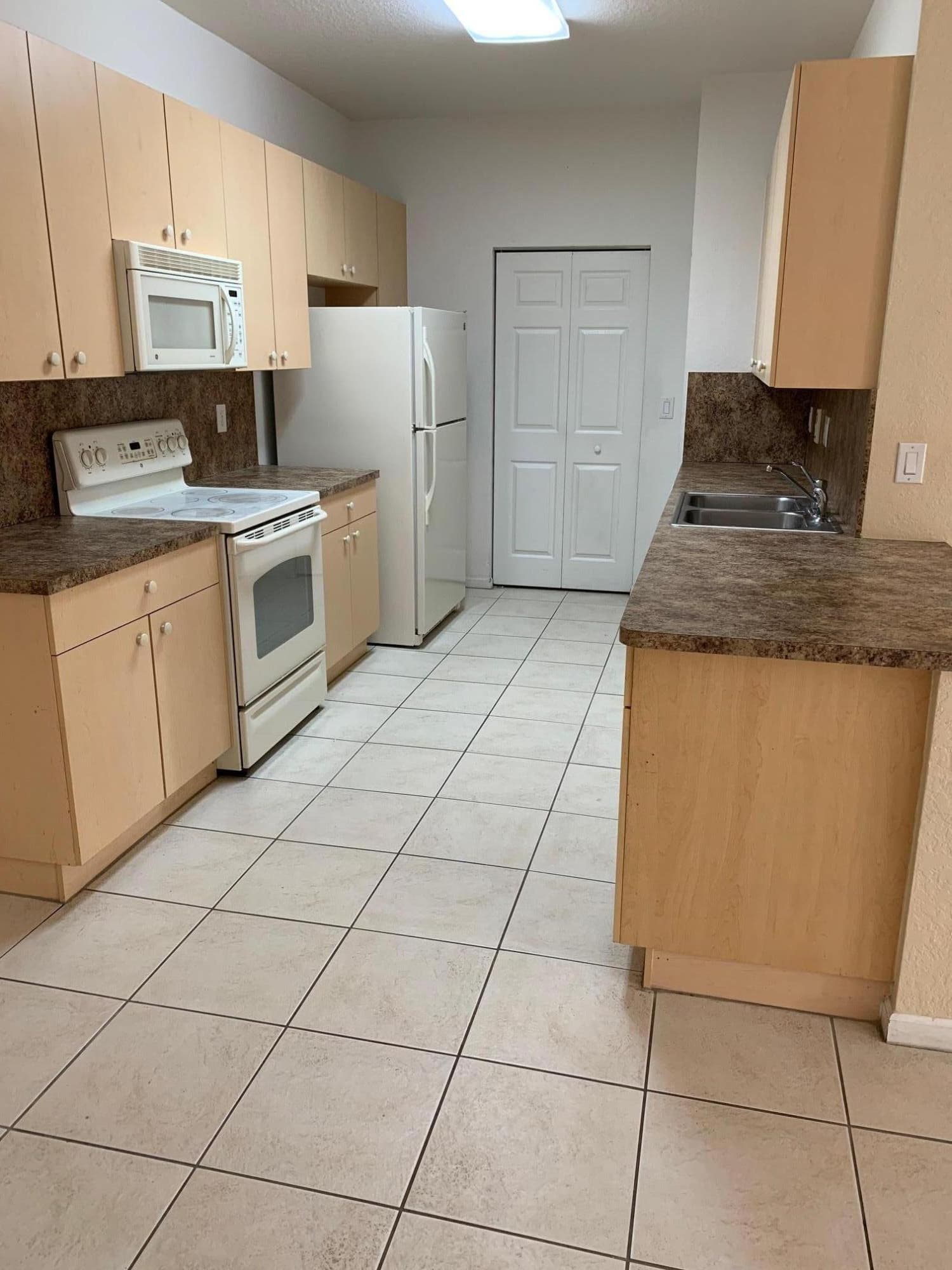3565 Forest Hill Boulevard 86, Palm Springs, FL 33406 — photo 1 of 5
